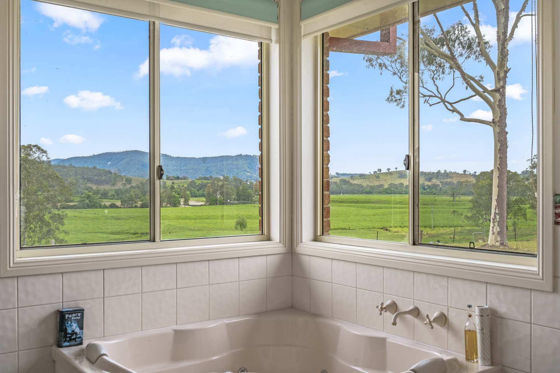 16 Collaroy Avenue, Barrington For Sale by Farmbuy.com - image 11