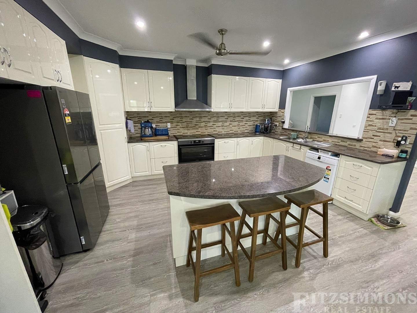 37 Thrupps Access, Dalby Sold by Farmbuy.com - image 8