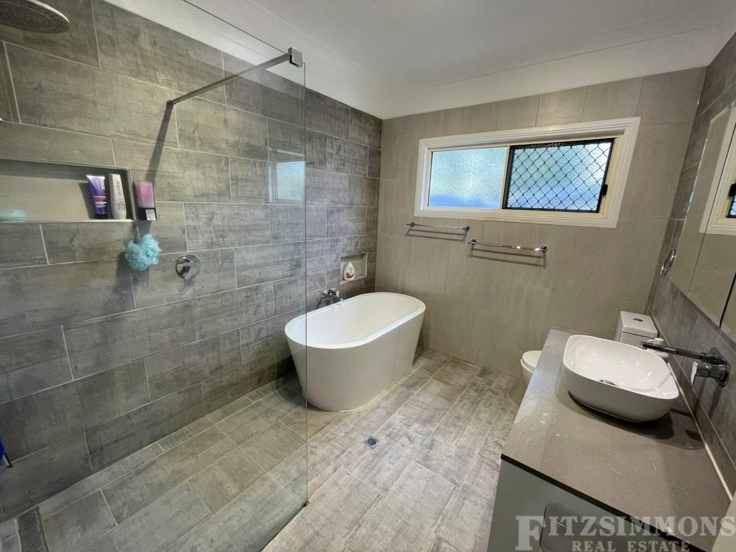 37 Thrupps Access, Dalby Sold by Farmbuy.com - image 20