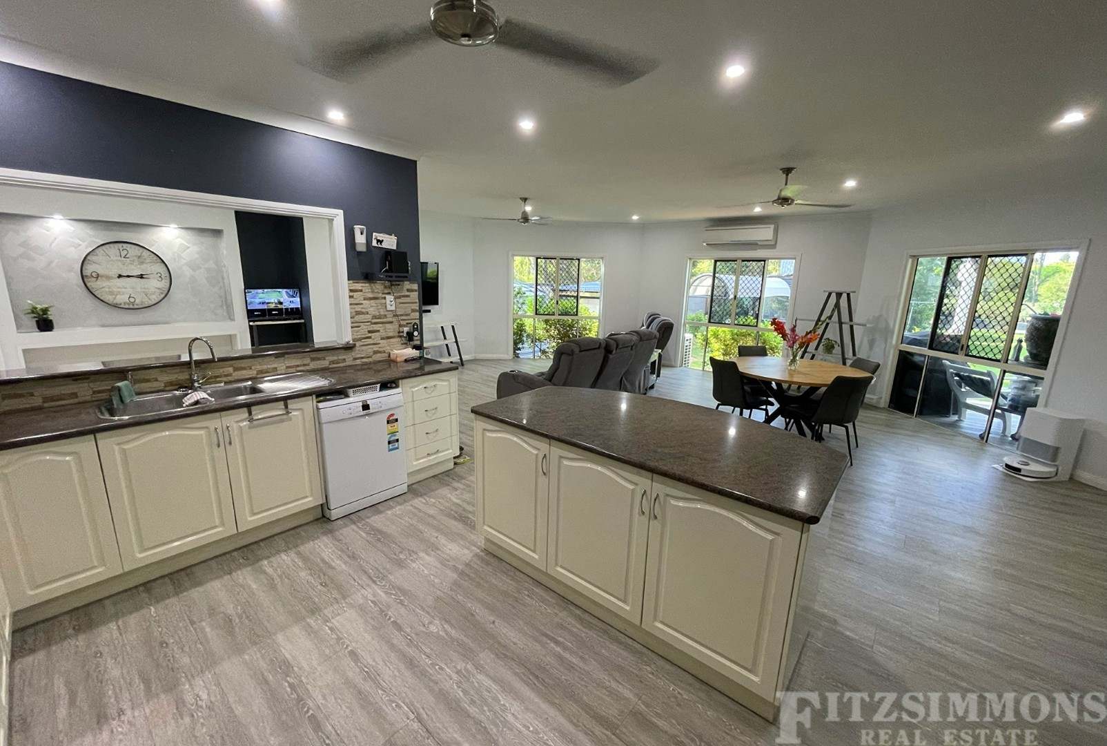 37 Thrupps Access, Dalby Sold by Farmbuy.com - image 9