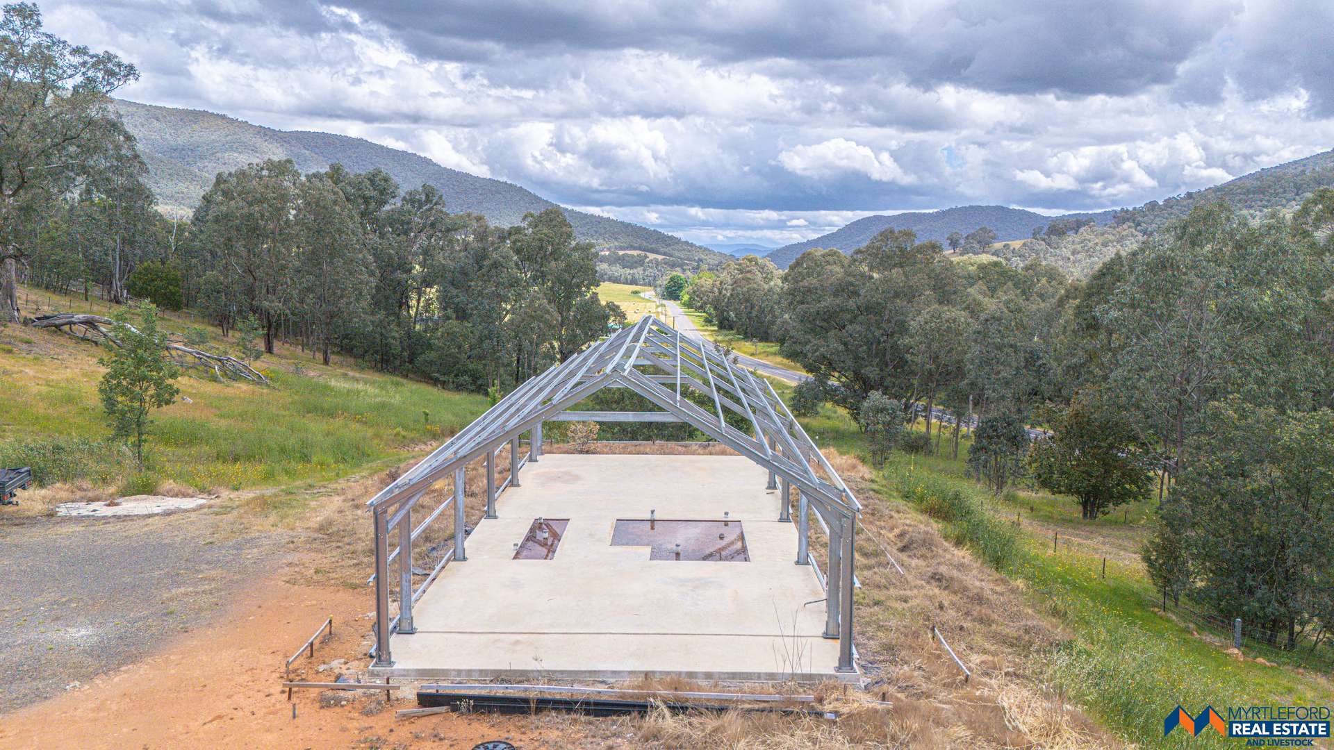 976 Myrtleford-Yackandandah Road, Barwidgee For Sale by Farmbuy.com - image 19