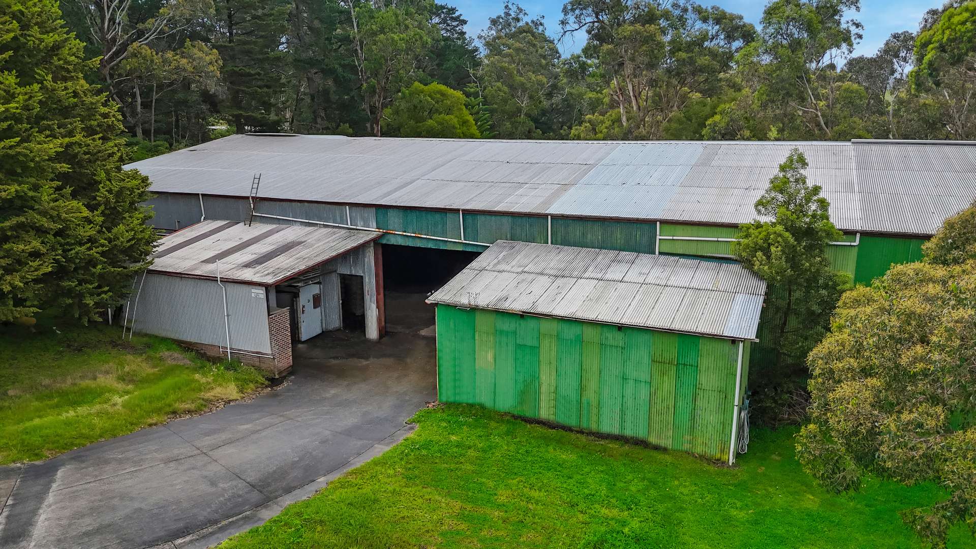 20 Martin Road, Garfield For Sale by Farmbuy.com - image 10