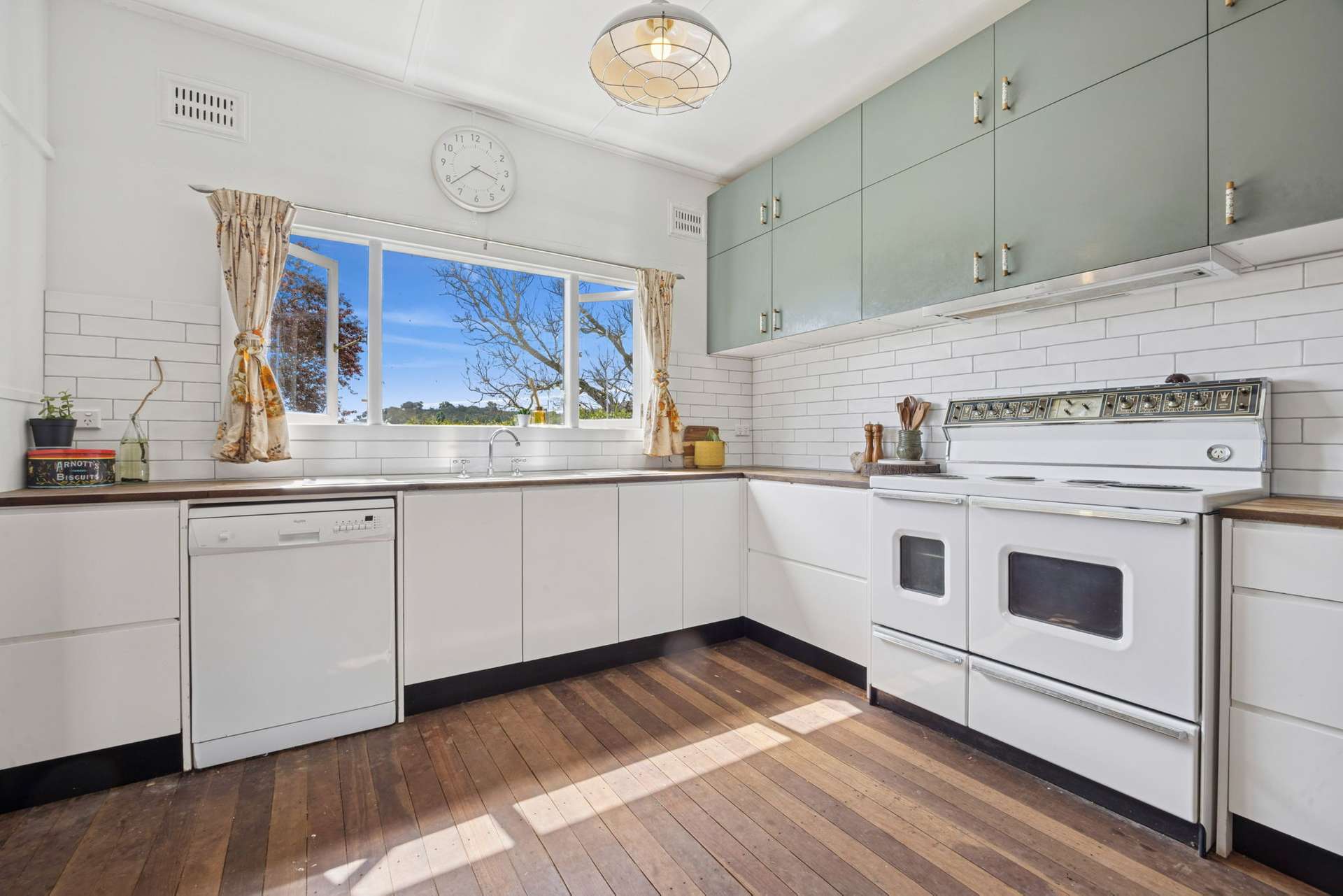 2025 Rugby Road, Frogmore Via, Boorowa For Sale by Farmbuy.com - image 4