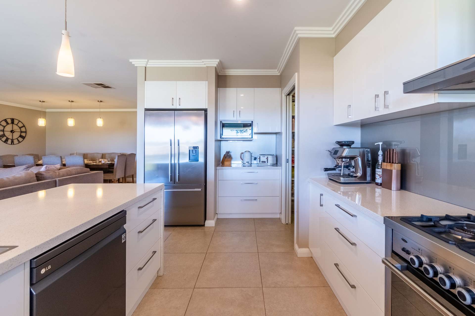 9 Evatt Street, Temora Sold by Farmbuy.com - image 8