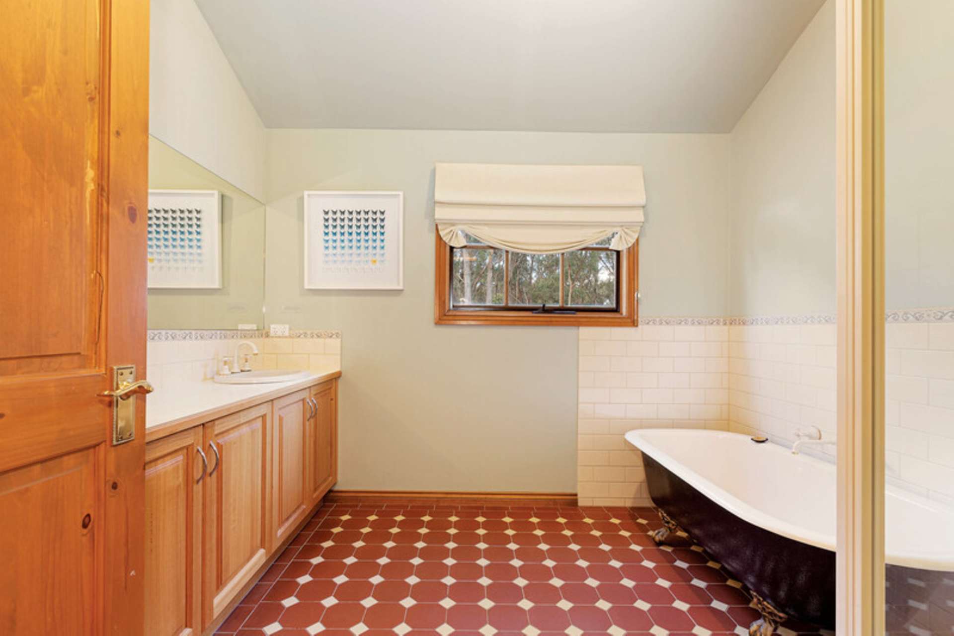 45 Stonier Road, Ross Creek For Sale by Farmbuy.com - image 10