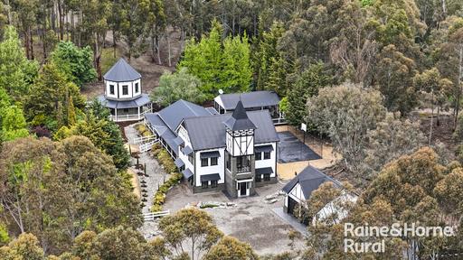 Farm Sold - SA - Birdwood - 5234 - Luxury Country Estate on 10 Acres in the Heart of the Hills' Wine Country. 