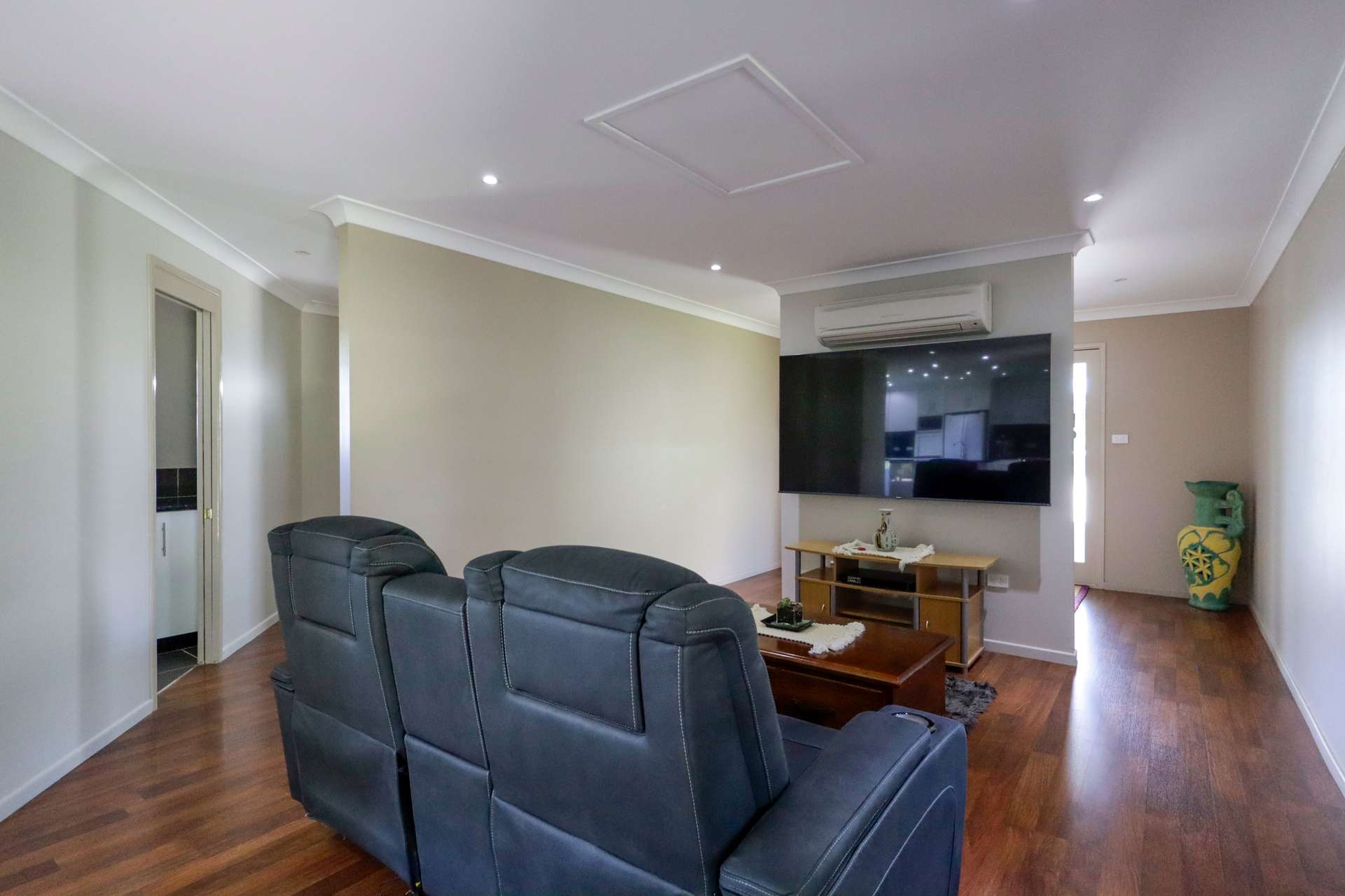 7 Old Ballandean Road, Tenterfield For Sale by Farmbuy.com - image 10