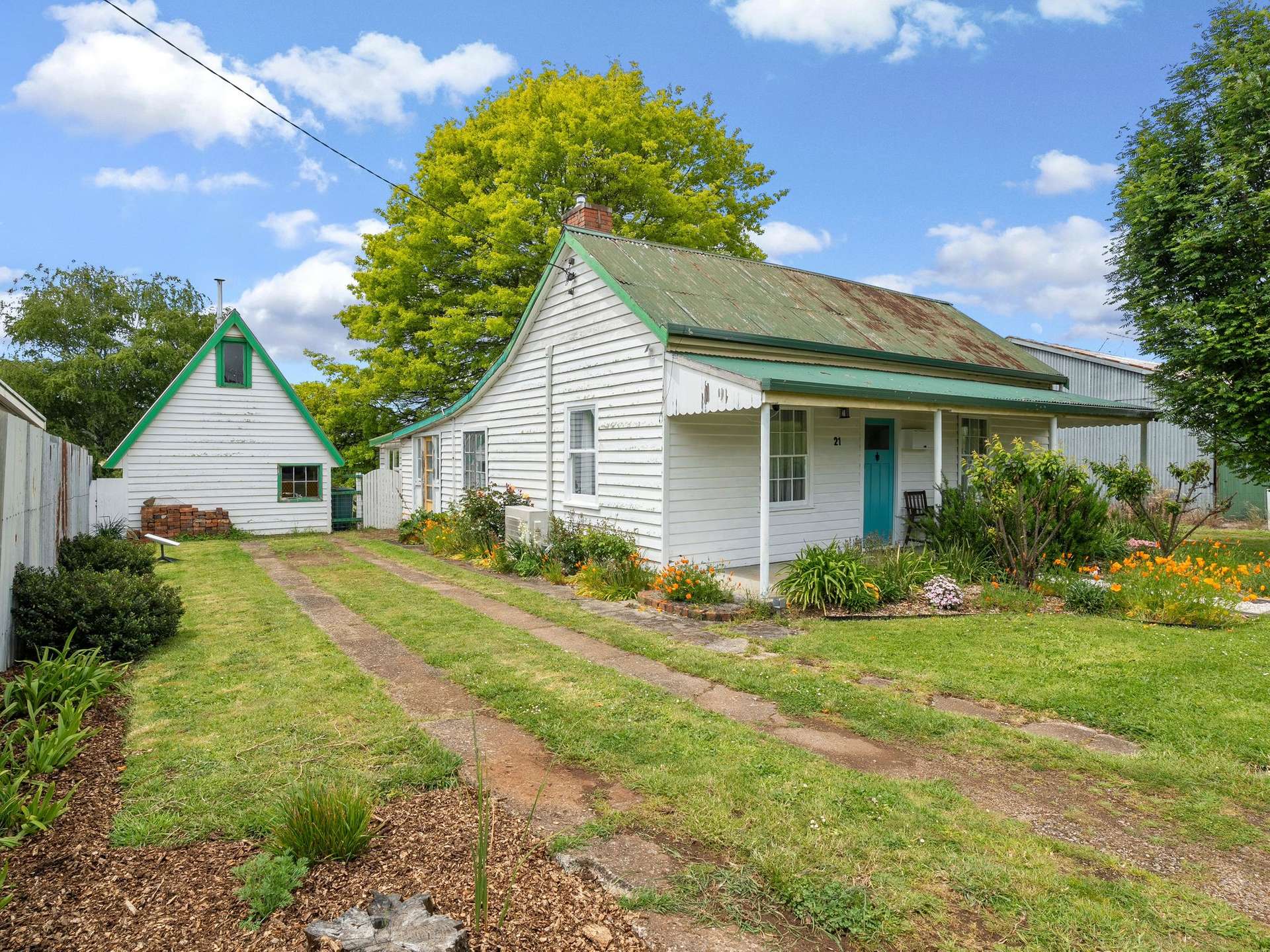 21 Main Street, Wilmot Sold by Farmbuy.com - image 1