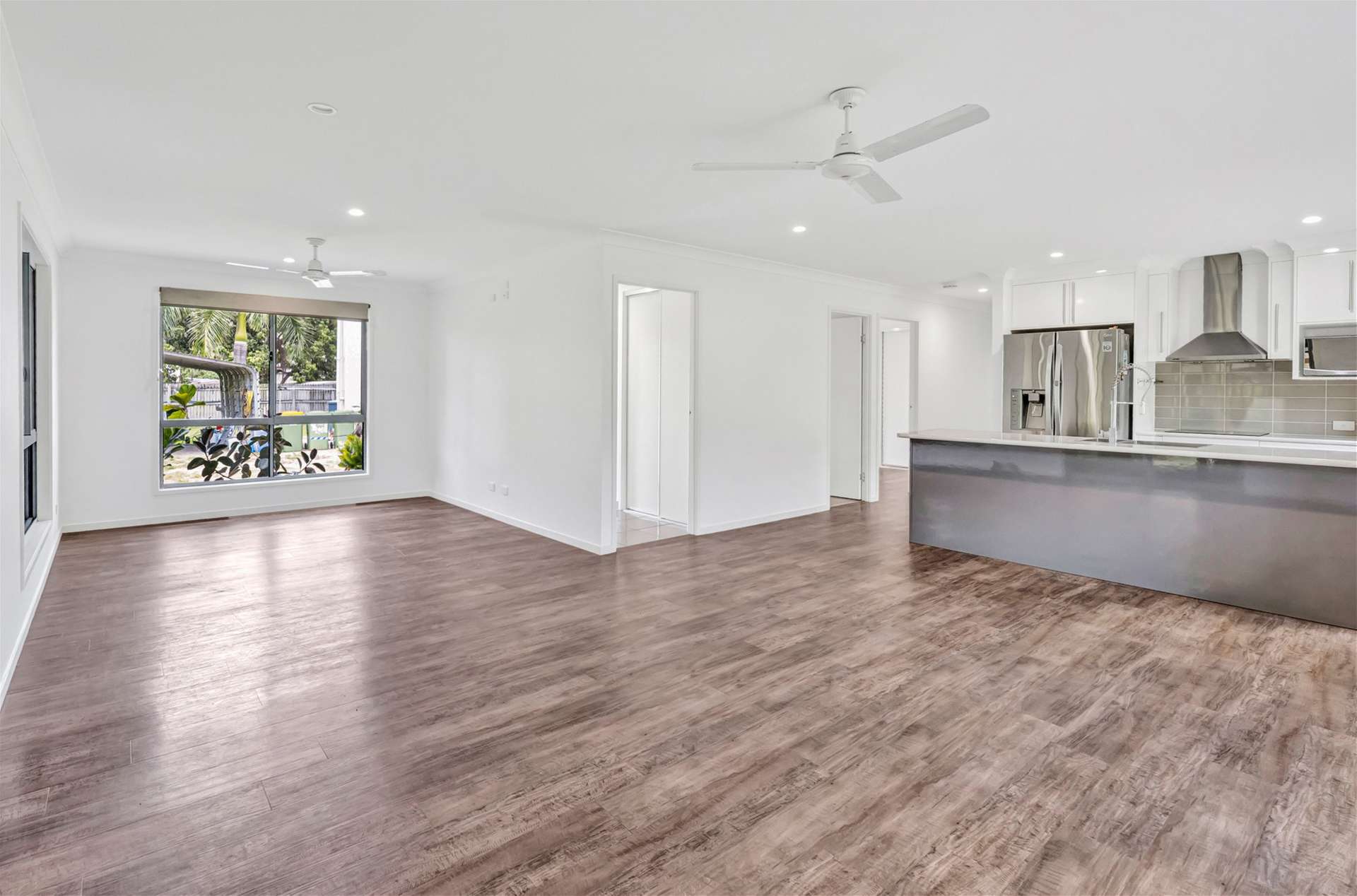 102 Miran Khan Drive, Armstrong Beach For Sale by Farmbuy.com - image 9