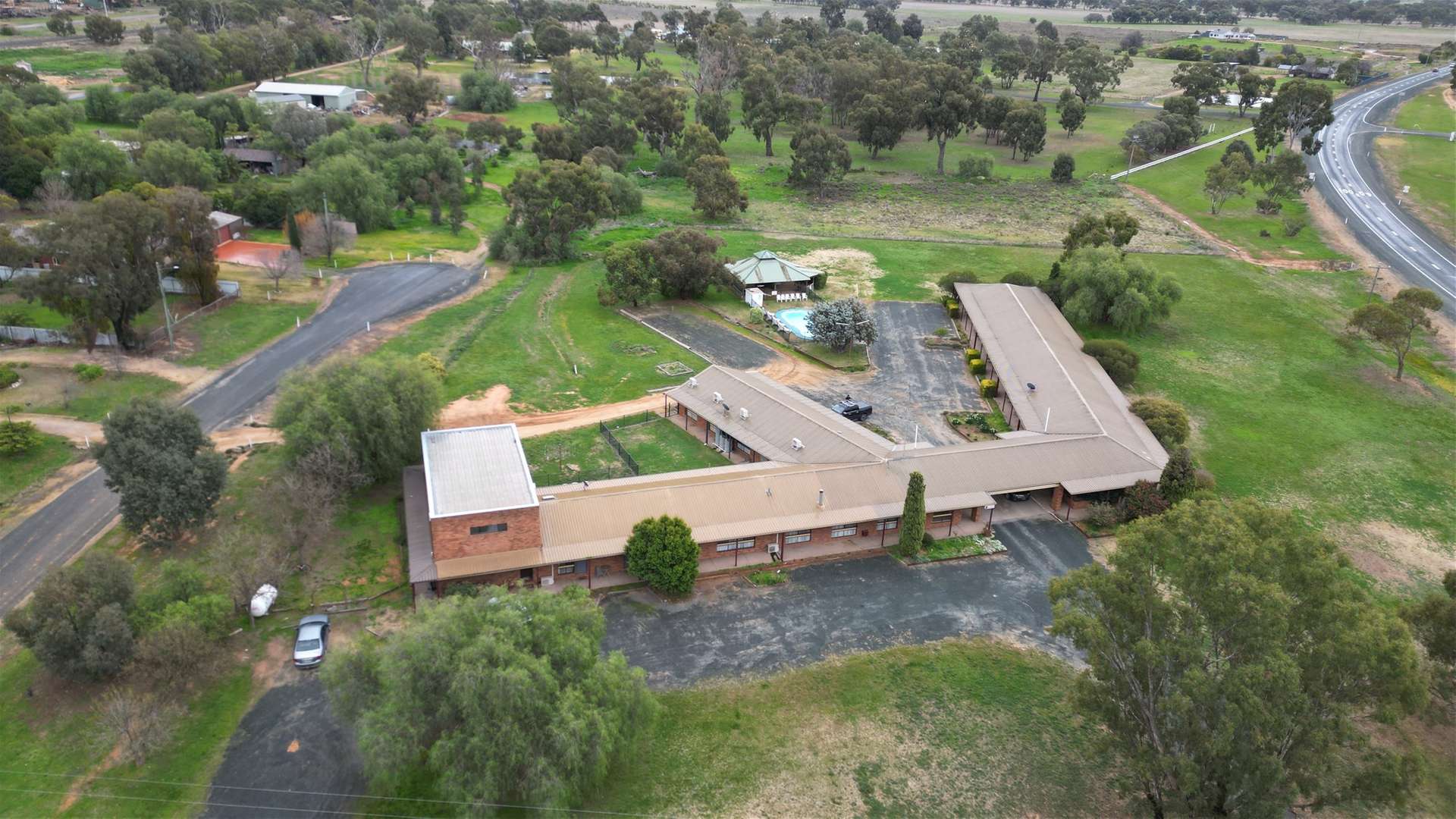 2 Mitchell Street, Mathoura For Sale by Farmbuy.com - image 1