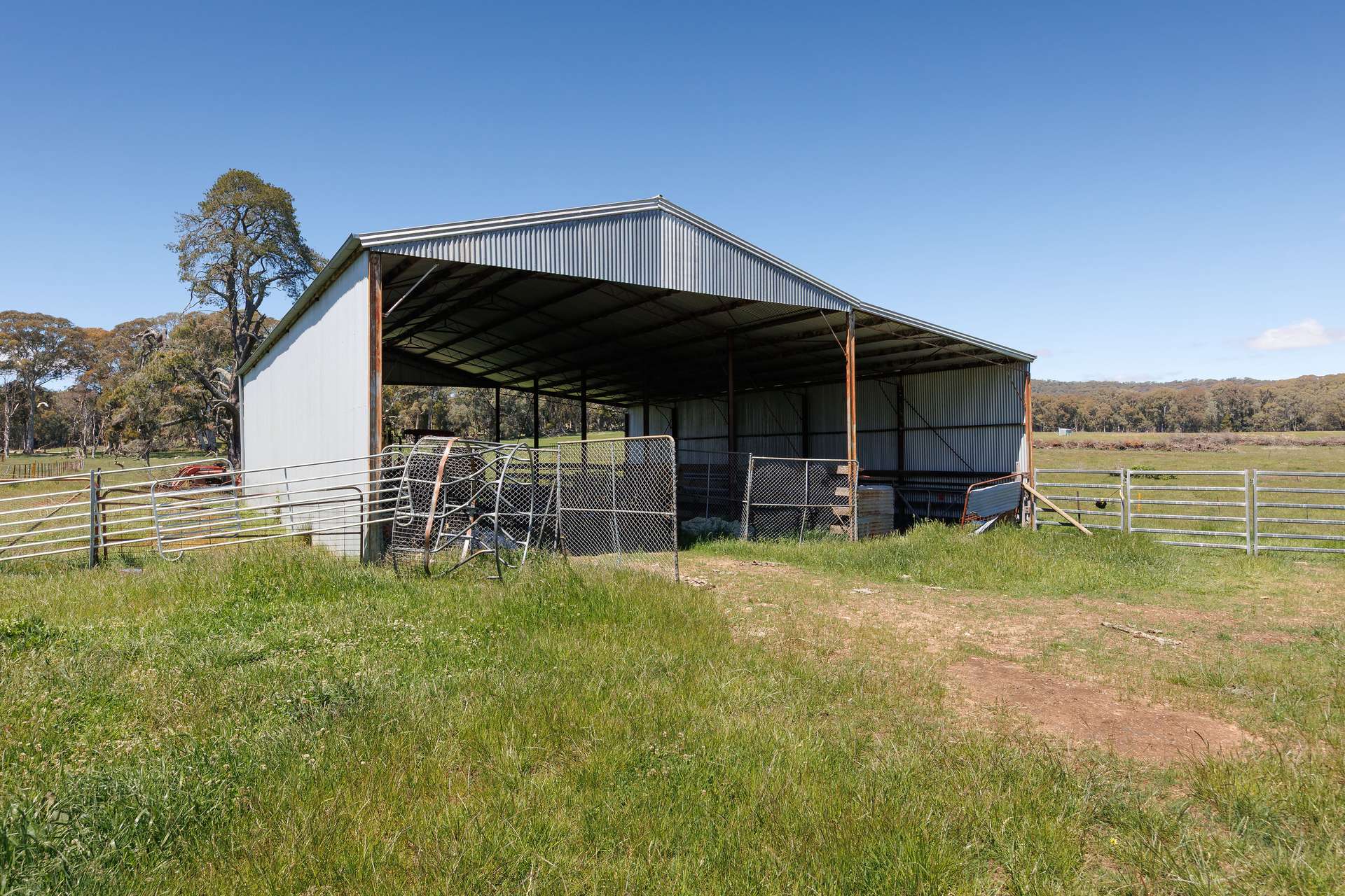 218 Hurdle Flat Road, Beechworth For Sale by Farmbuy.com - image 26