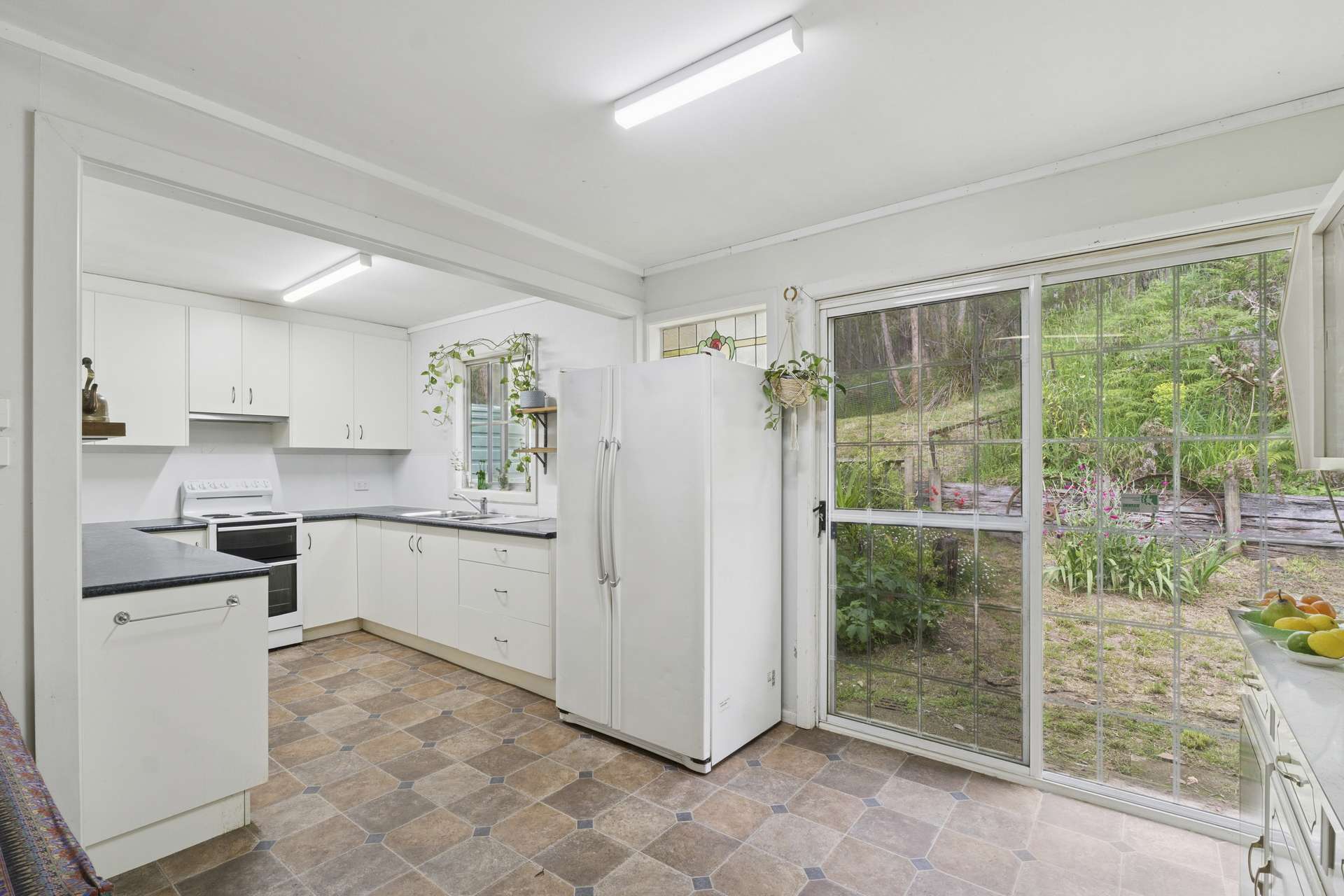 340 Old Cobden-Port Campbell Road, Jancourt Sold by Farmbuy.com - image 6