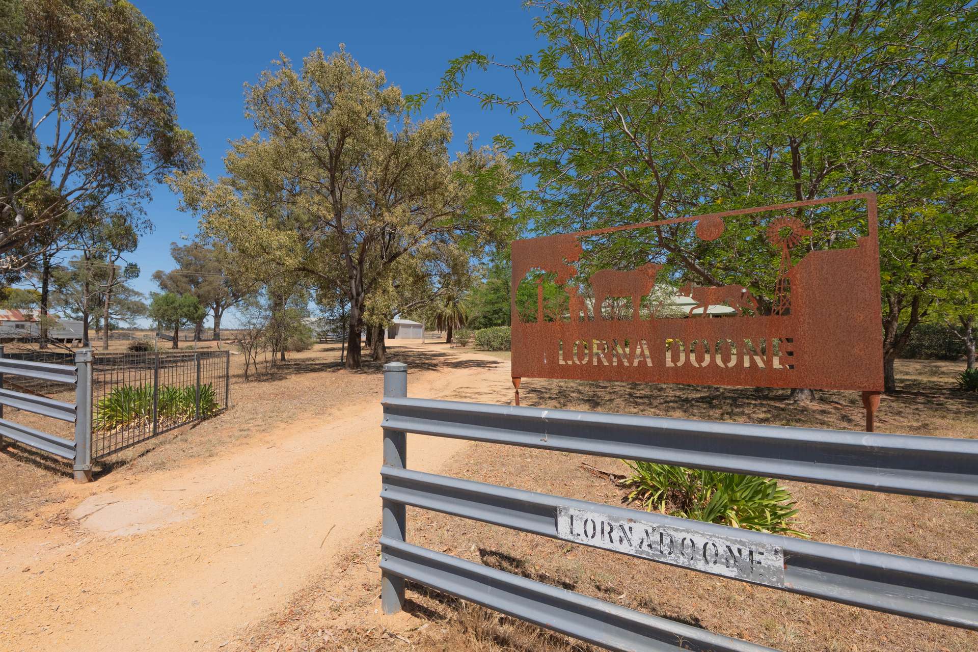 179 Mittons Lane 'Lorna Doone', Pinnacle For Sale by Farmbuy.com - image 10