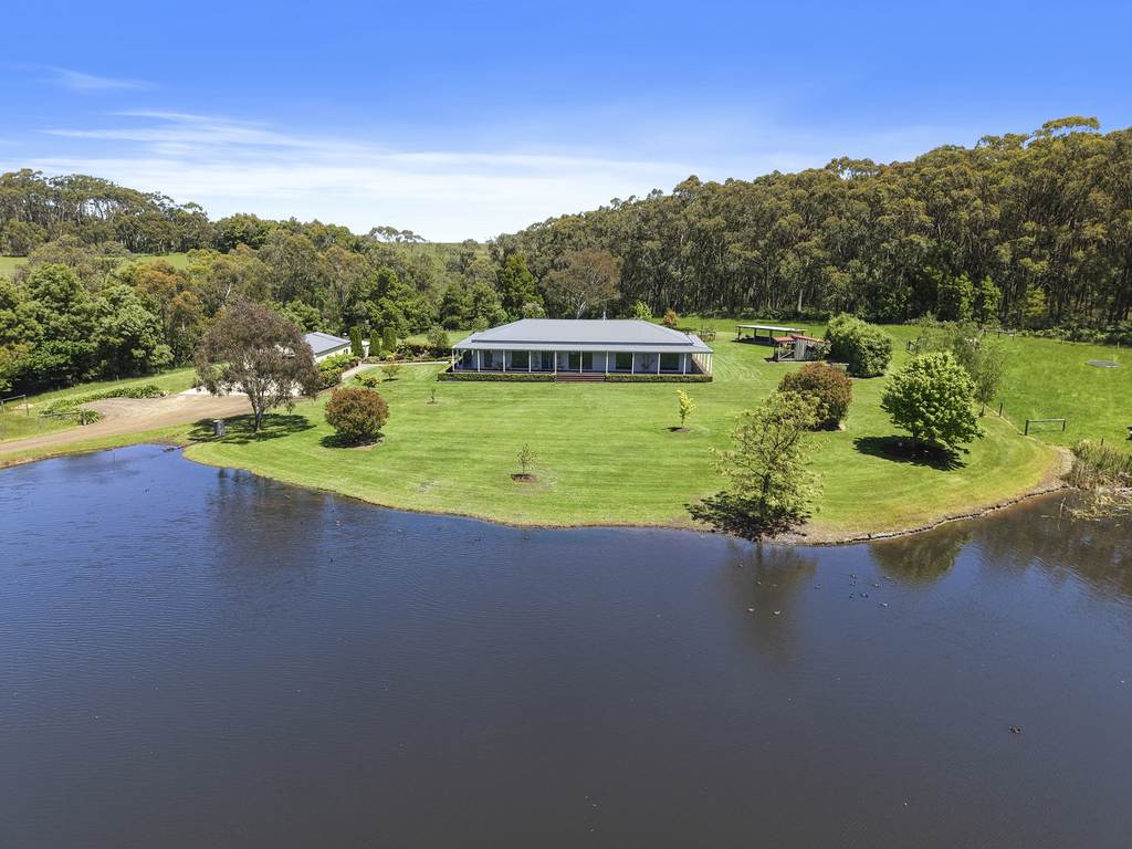 536 Melrose Road, Cooriemungle VIC 3268