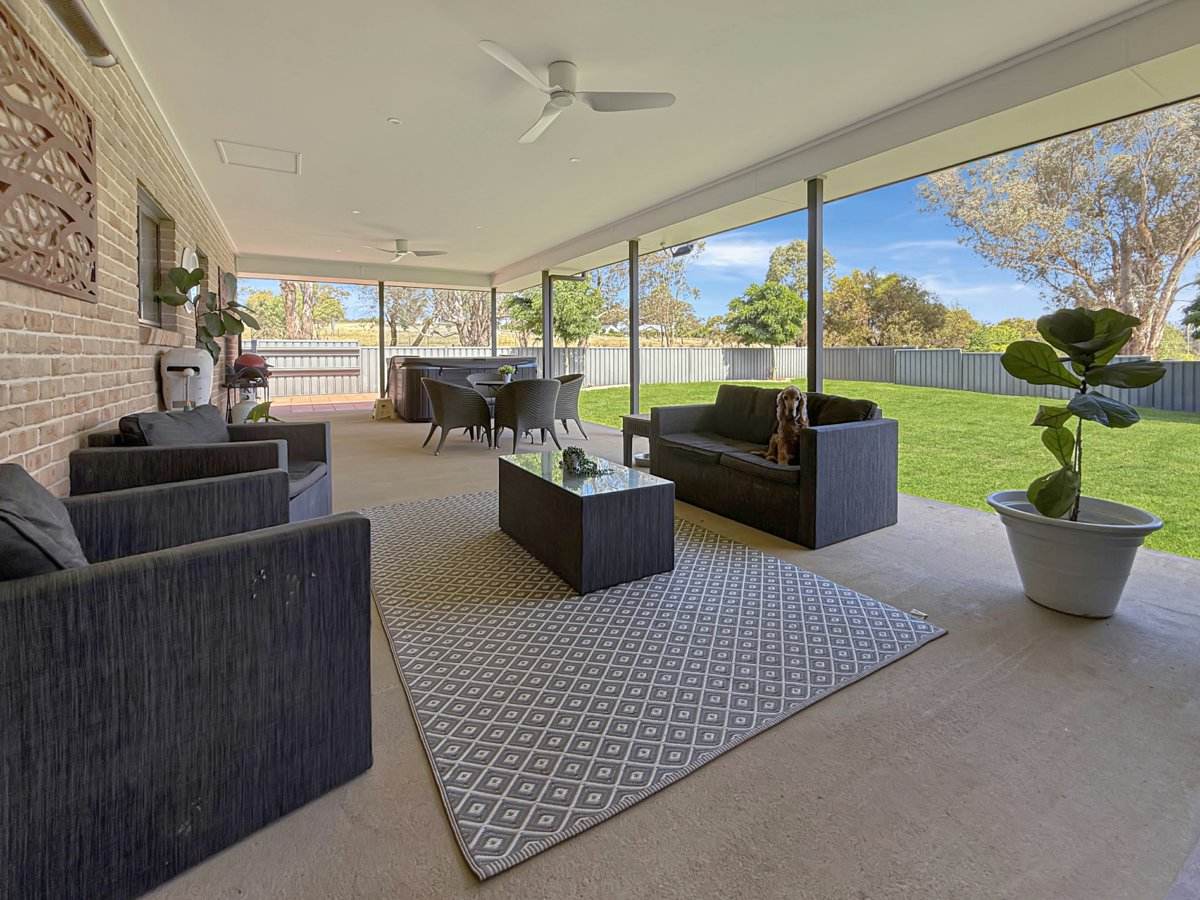 196 Pattersons Lane, Young Sold by Farmbuy.com - image 22