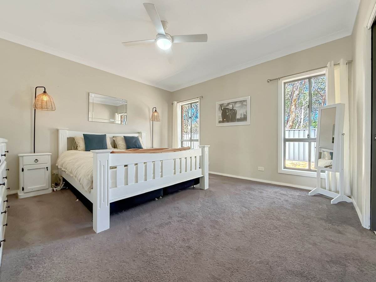 196 Pattersons Lane, Young Sold by Farmbuy.com - image 14