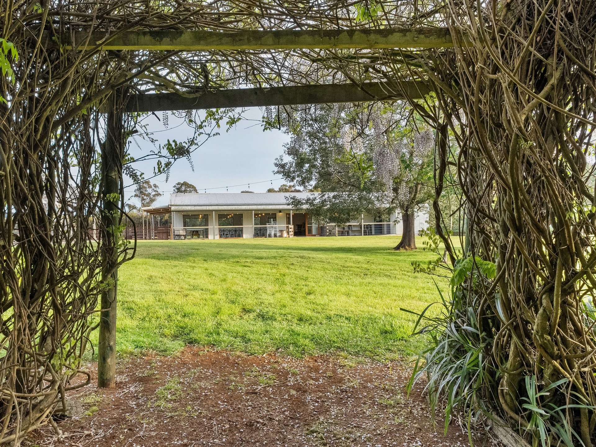 309 West Ridgley Road, West Ridgley For Sale by Farmbuy.com - image 25