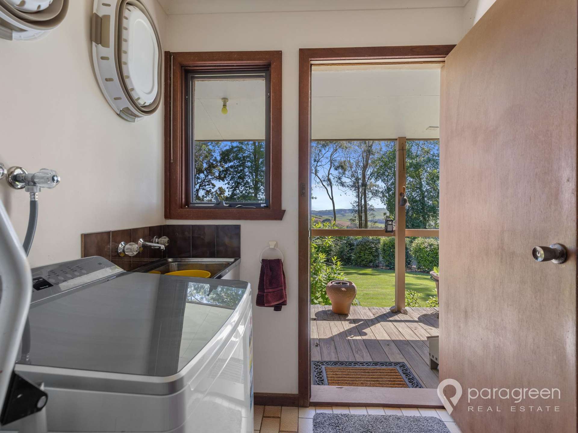 675 Whitelaws Track, Buffalo For Sale by Farmbuy.com - image 16