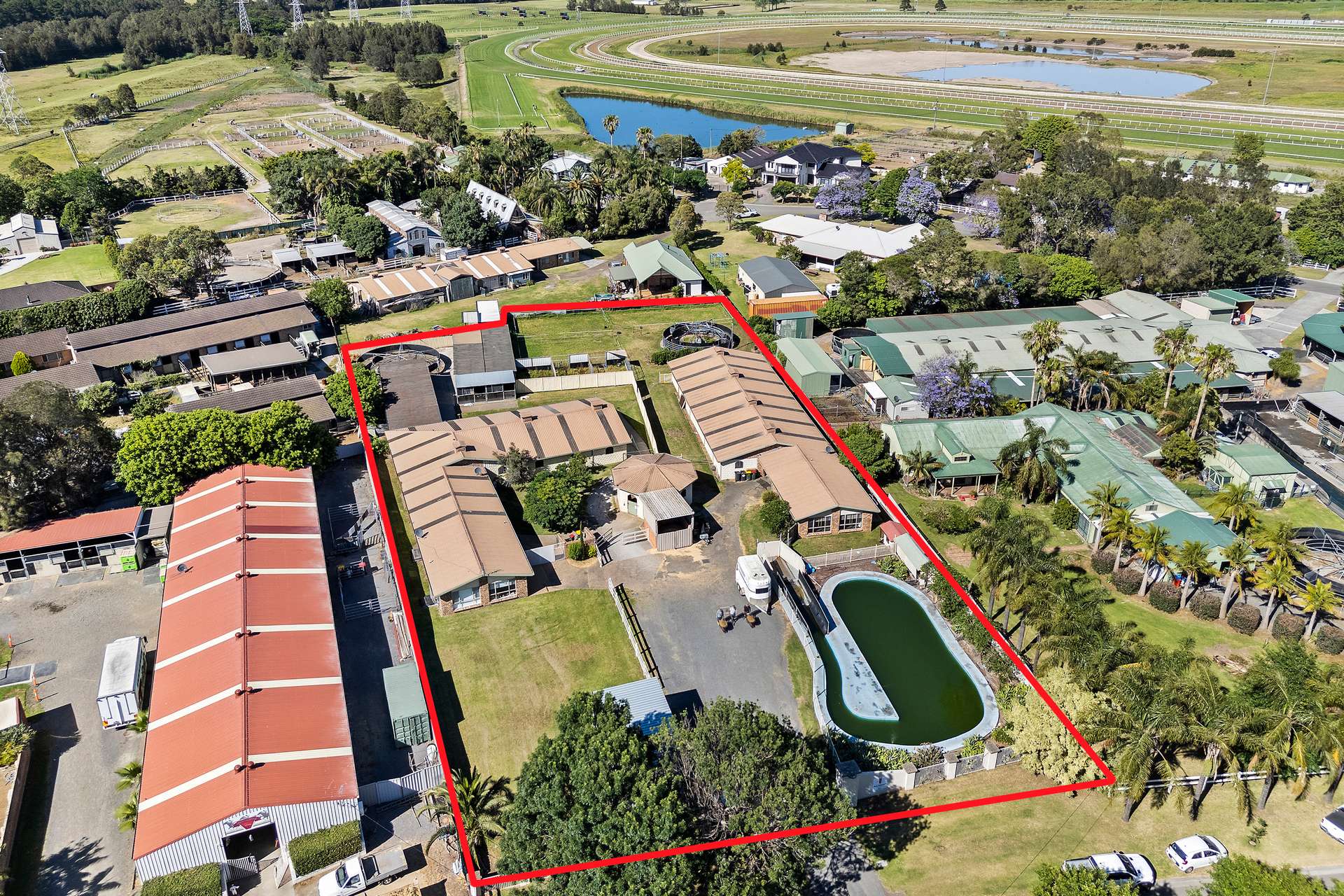 1a Kingston Town Drive, Kembla Grange For Sale by Farmbuy.com - image 2