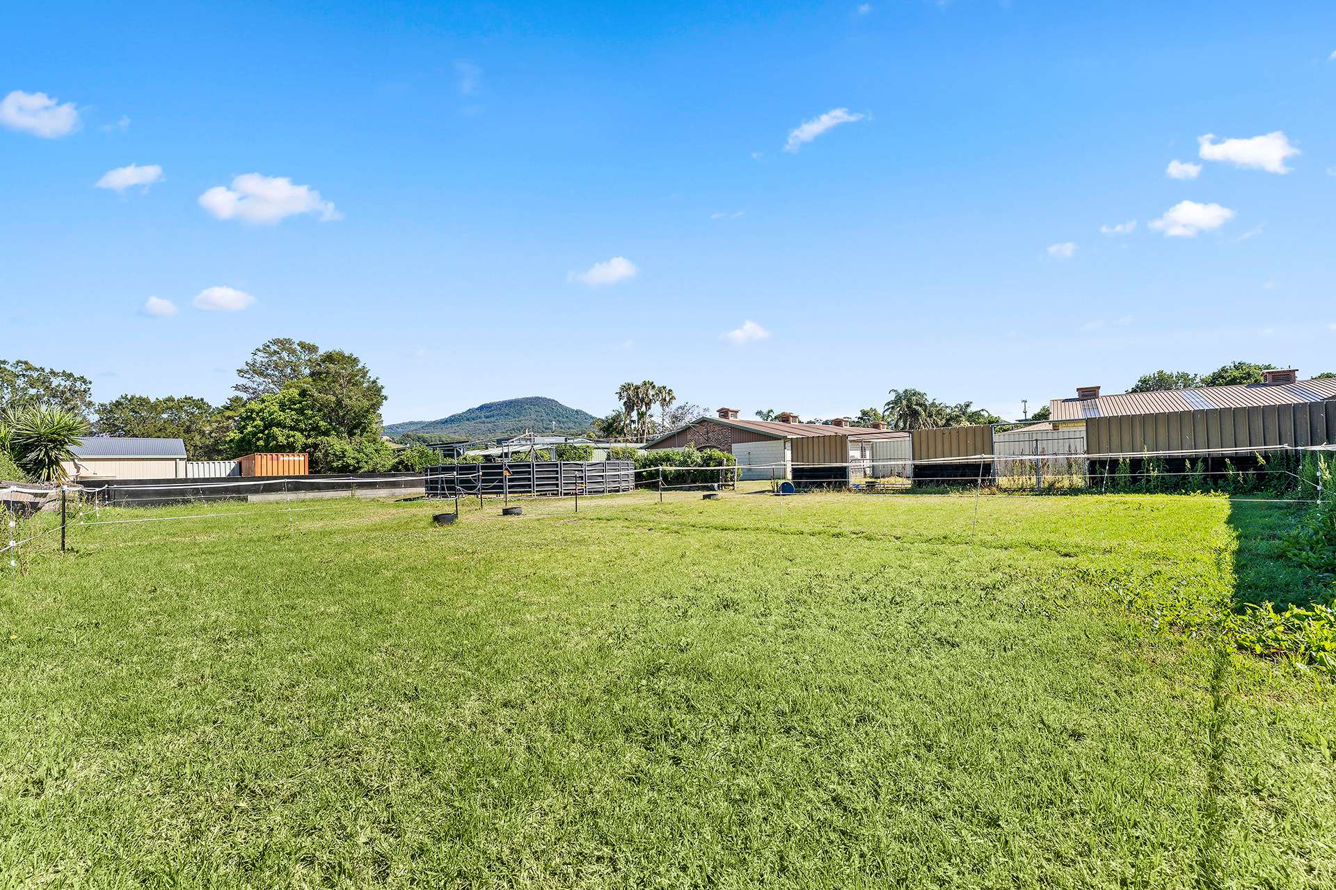 1a Kingston Town Drive, Kembla Grange For Sale by Farmbuy.com - image 11