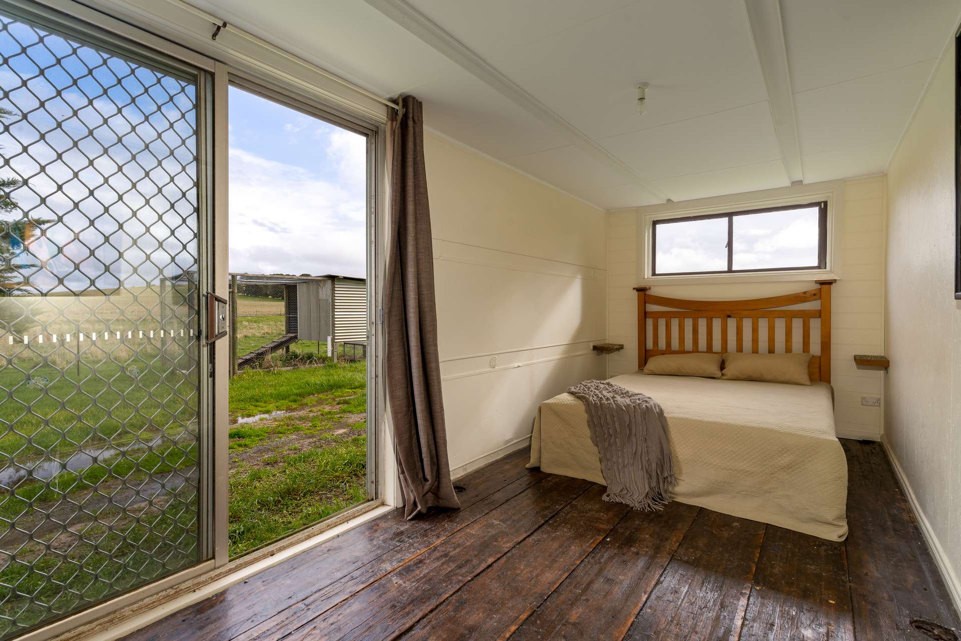 1017 Old Lachlan Road, Barry For Sale by Farmbuy.com - image 24