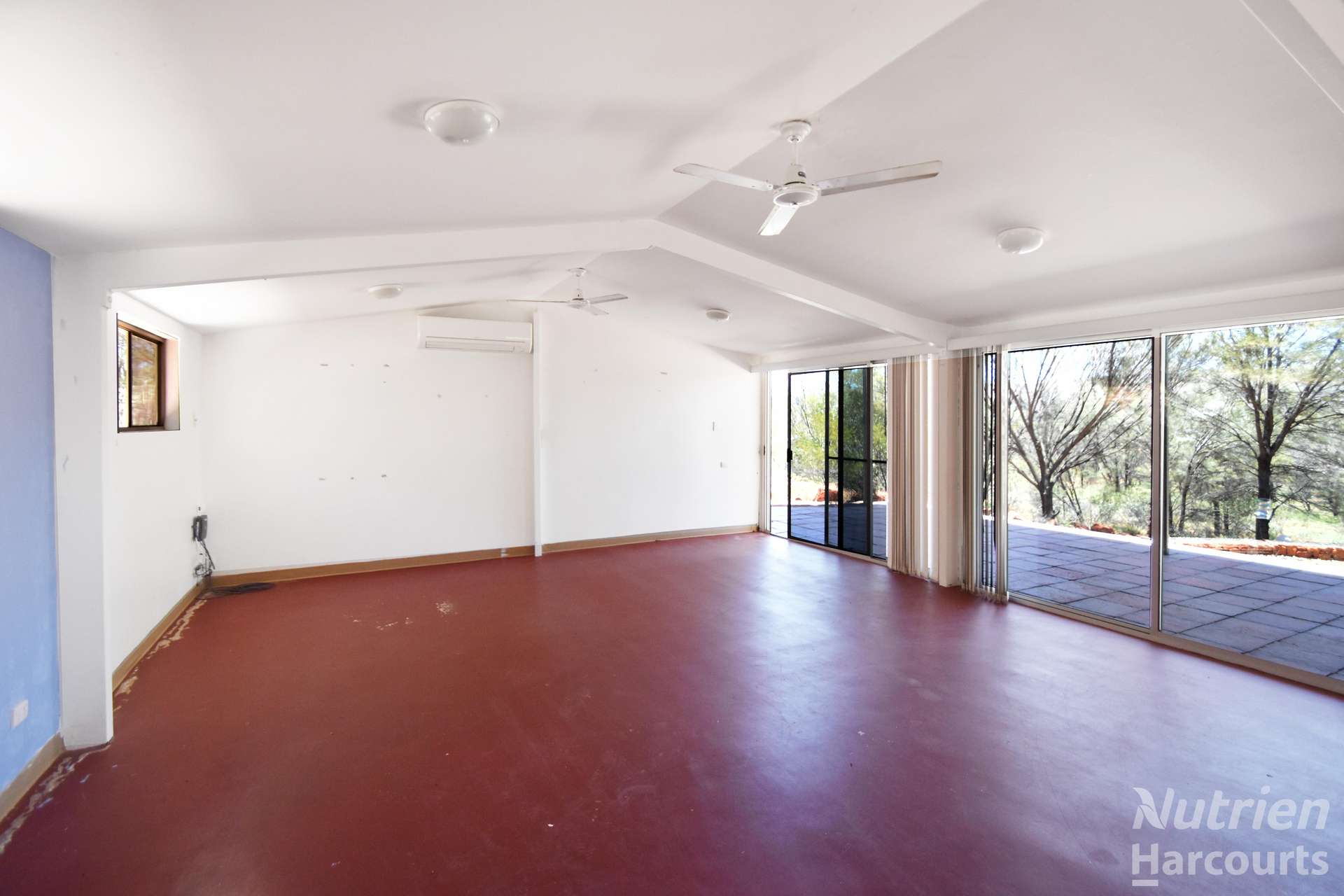 24 Swanson Road, Ilparpa For Sale by Farmbuy.com - image 12