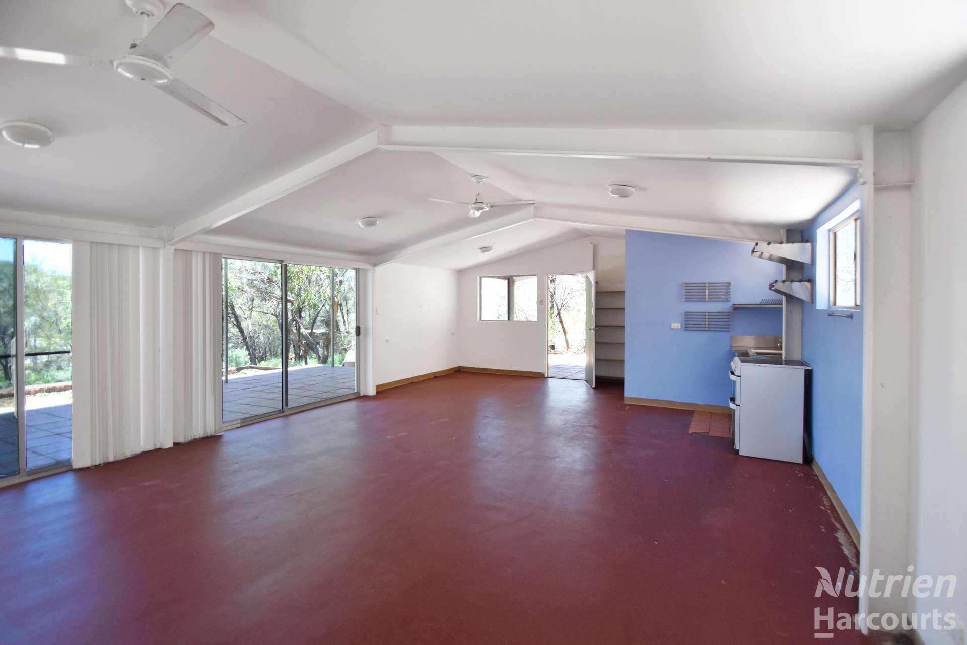 24 Swanson Road, Ilparpa For Sale by Farmbuy.com - image 11