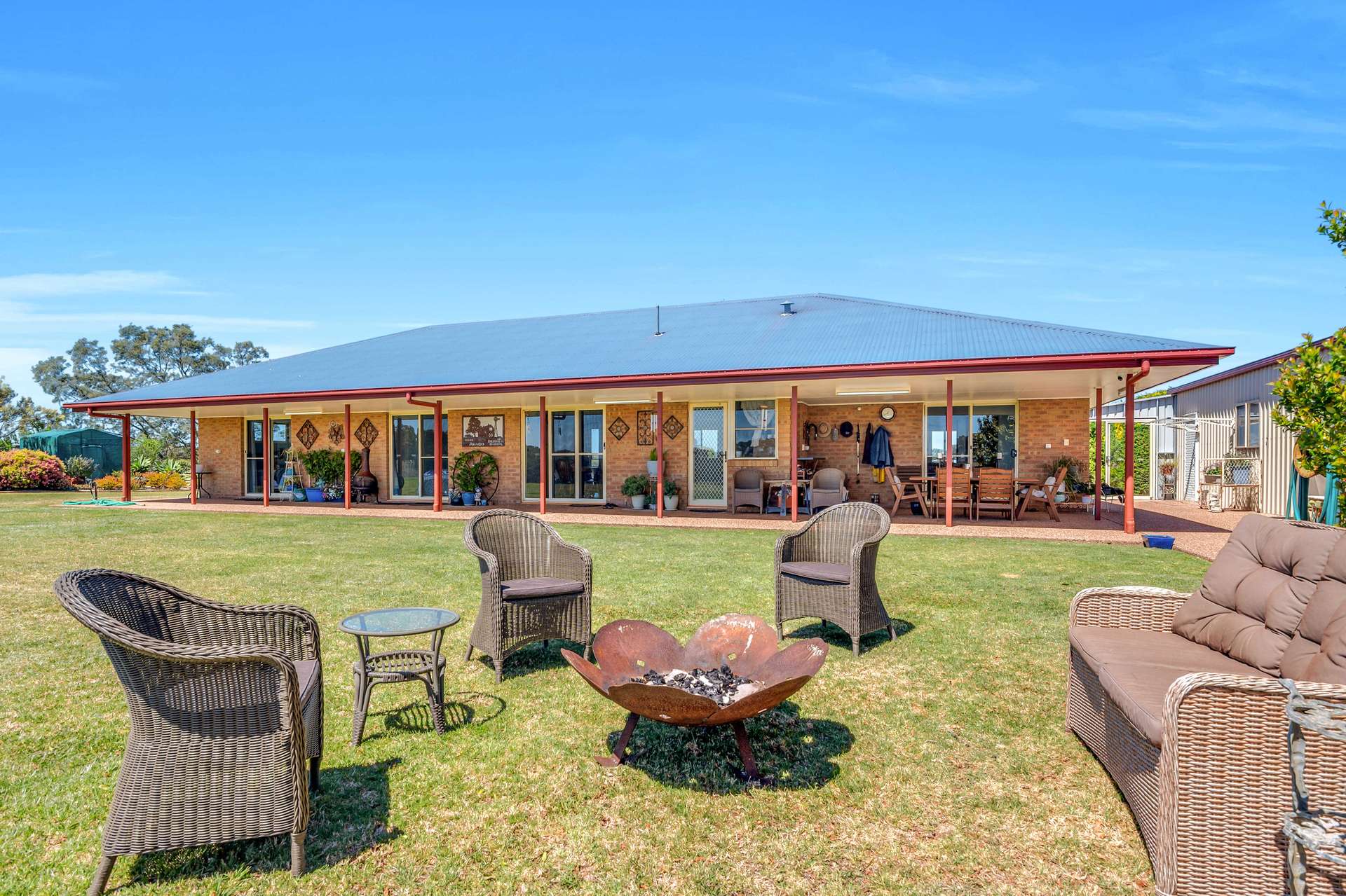 4 Brown Road, Dalveen For Sale by Farmbuy.com - image 28