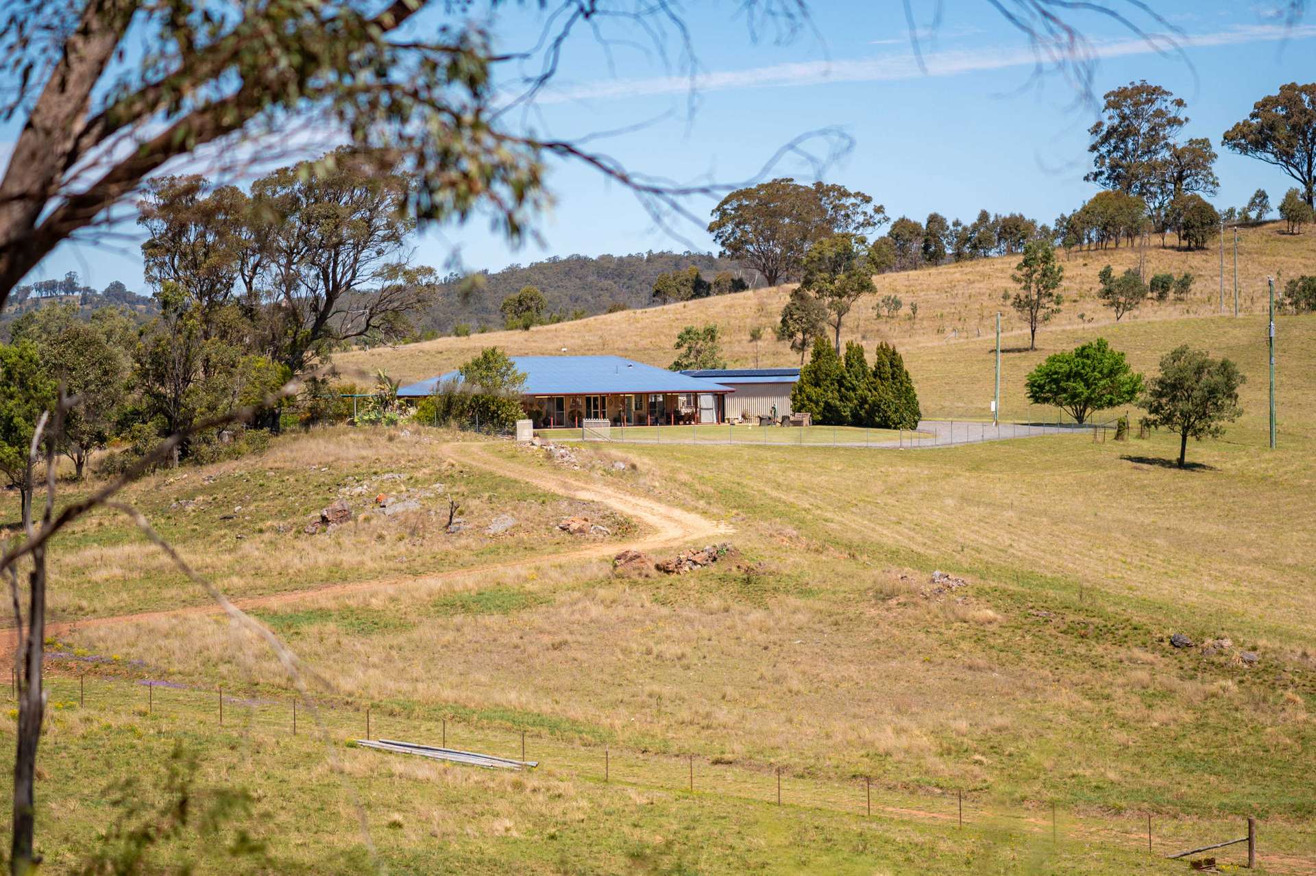 4 Brown Road, Dalveen For Sale by Farmbuy.com - image 1