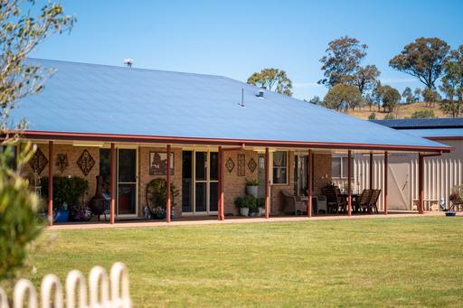 4 Brown Road, Dalveen QLD 4374