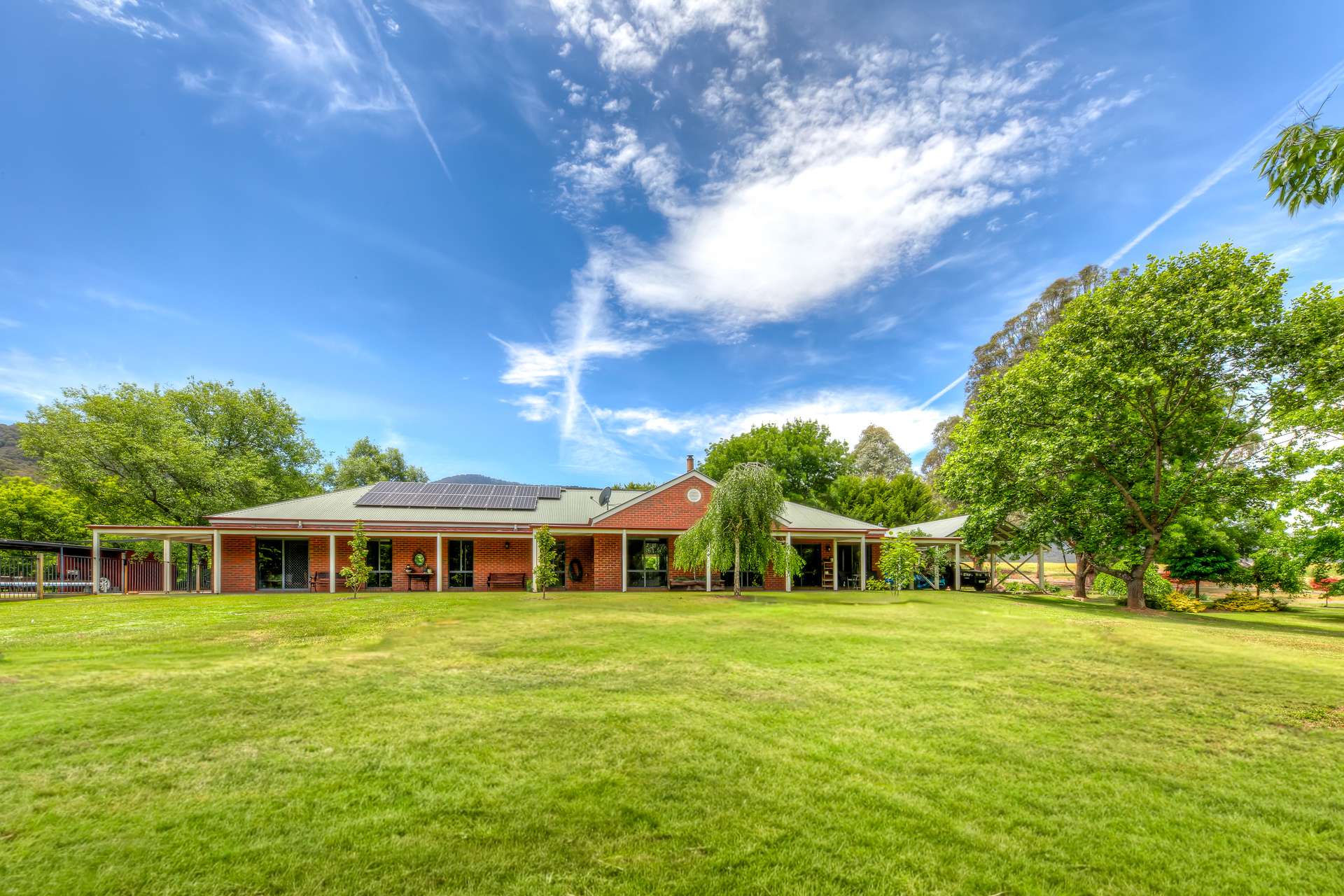 119 McConnells Lane, Porepunkah For Sale by Farmbuy.com - image 19