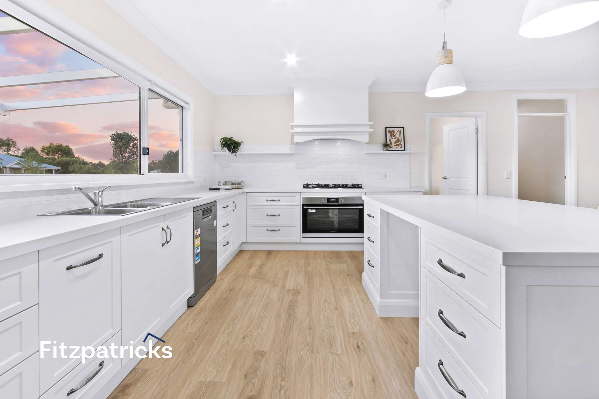 9 Bell Gum Place, Lake Albert For Sale by Farmbuy.com - image 10