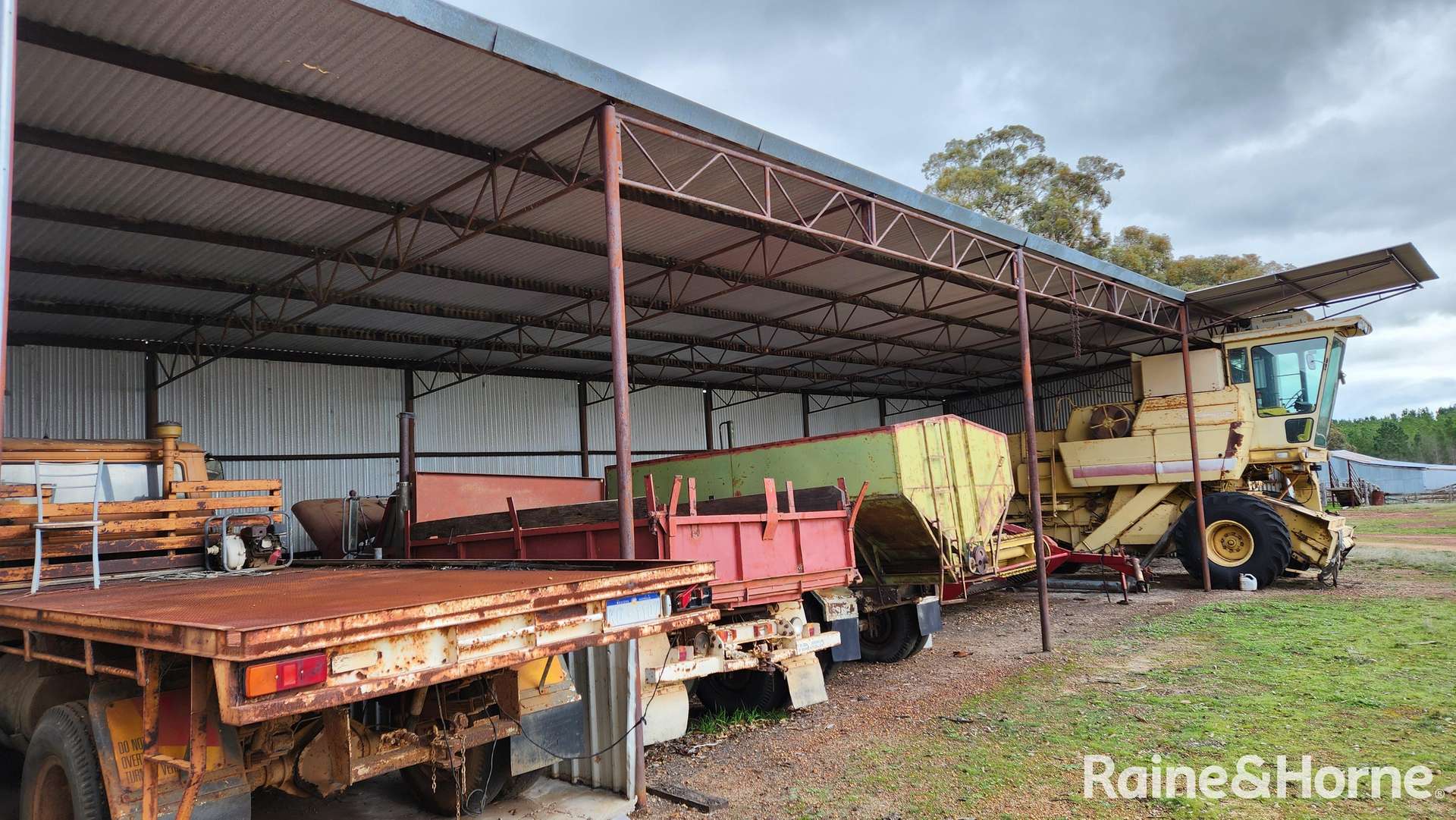 1128 Bokal Road South, Mokup For Sale by Farmbuy.com - image 6