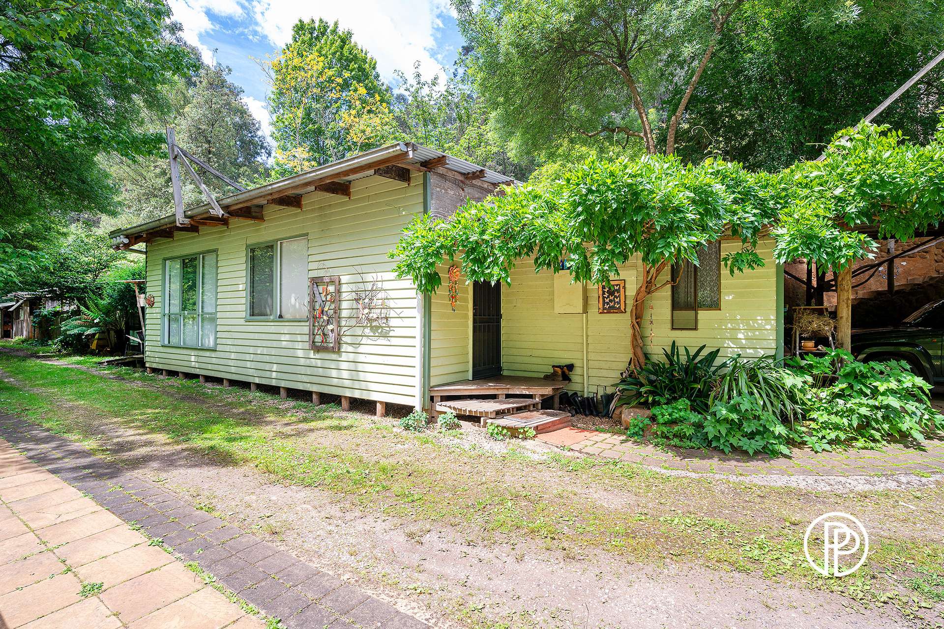 65 Blacksands Road, Three Bridges For Sale by Farmbuy.com - image 18