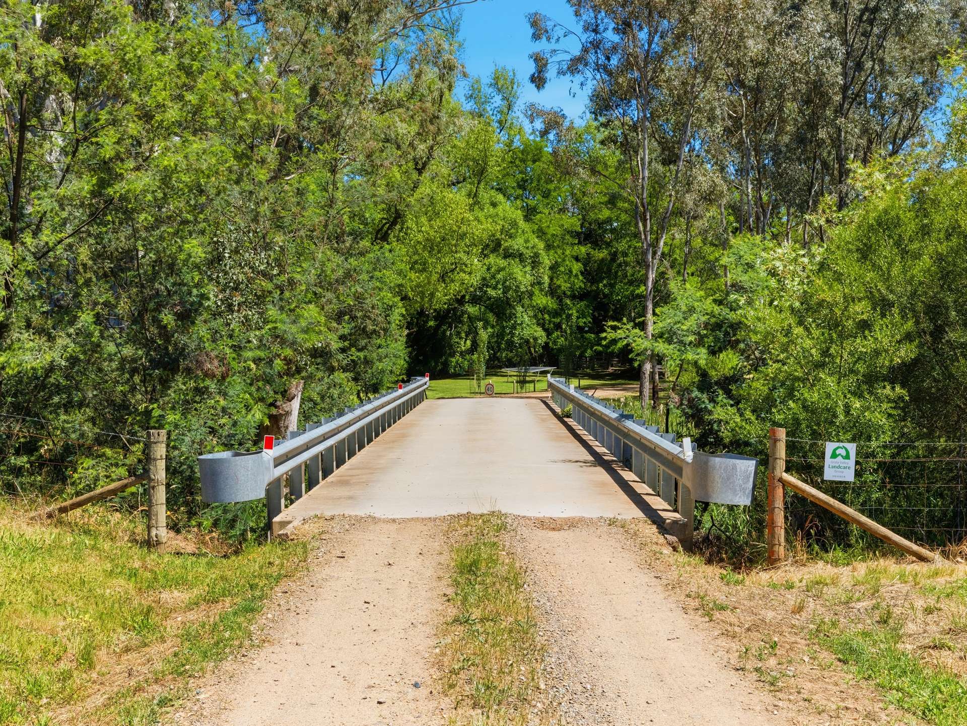 84 Kings Lane, Moyhu For Sale by Farmbuy.com - image 23