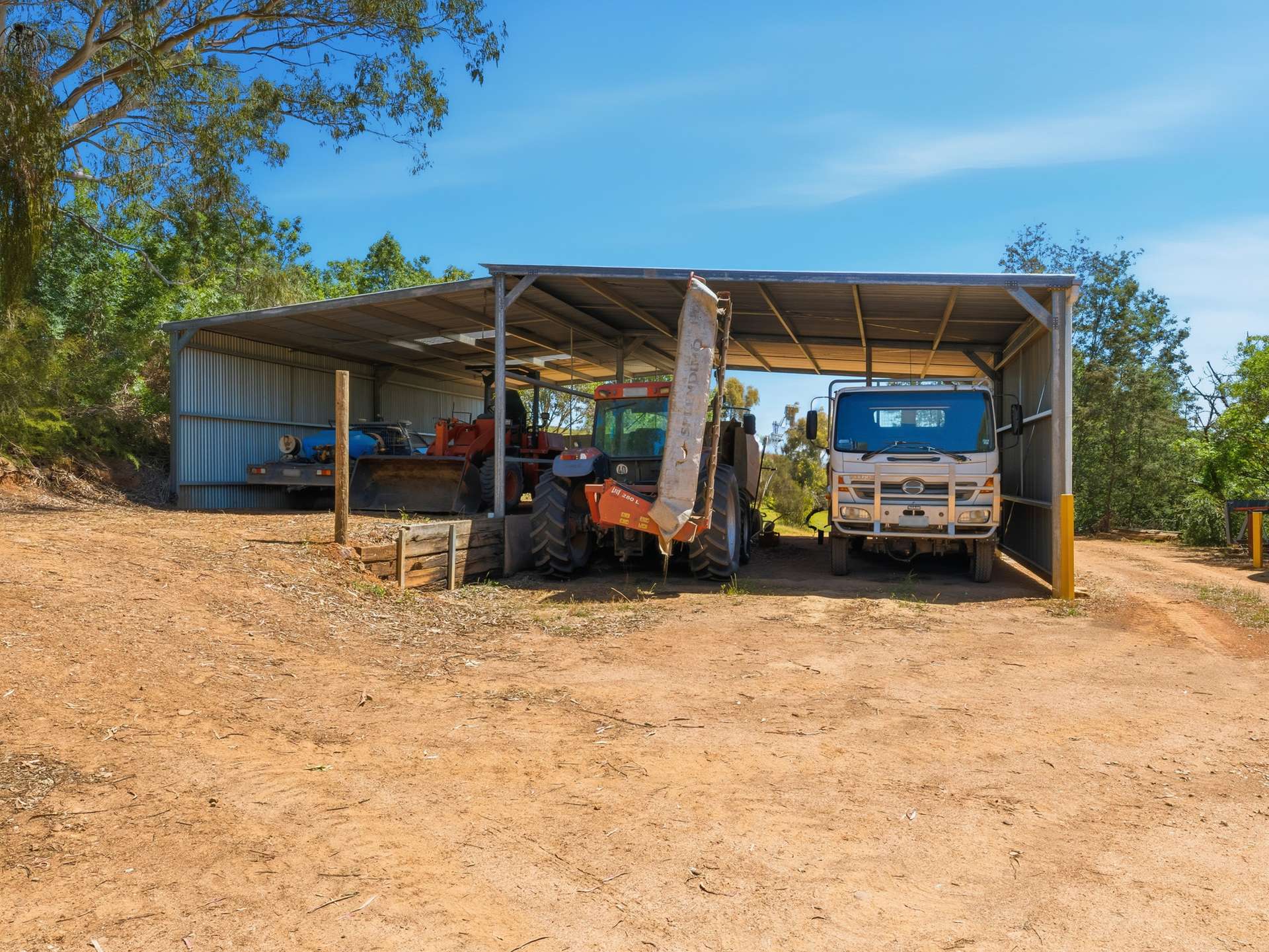 84 Kings Lane, Moyhu For Sale by Farmbuy.com - image 30