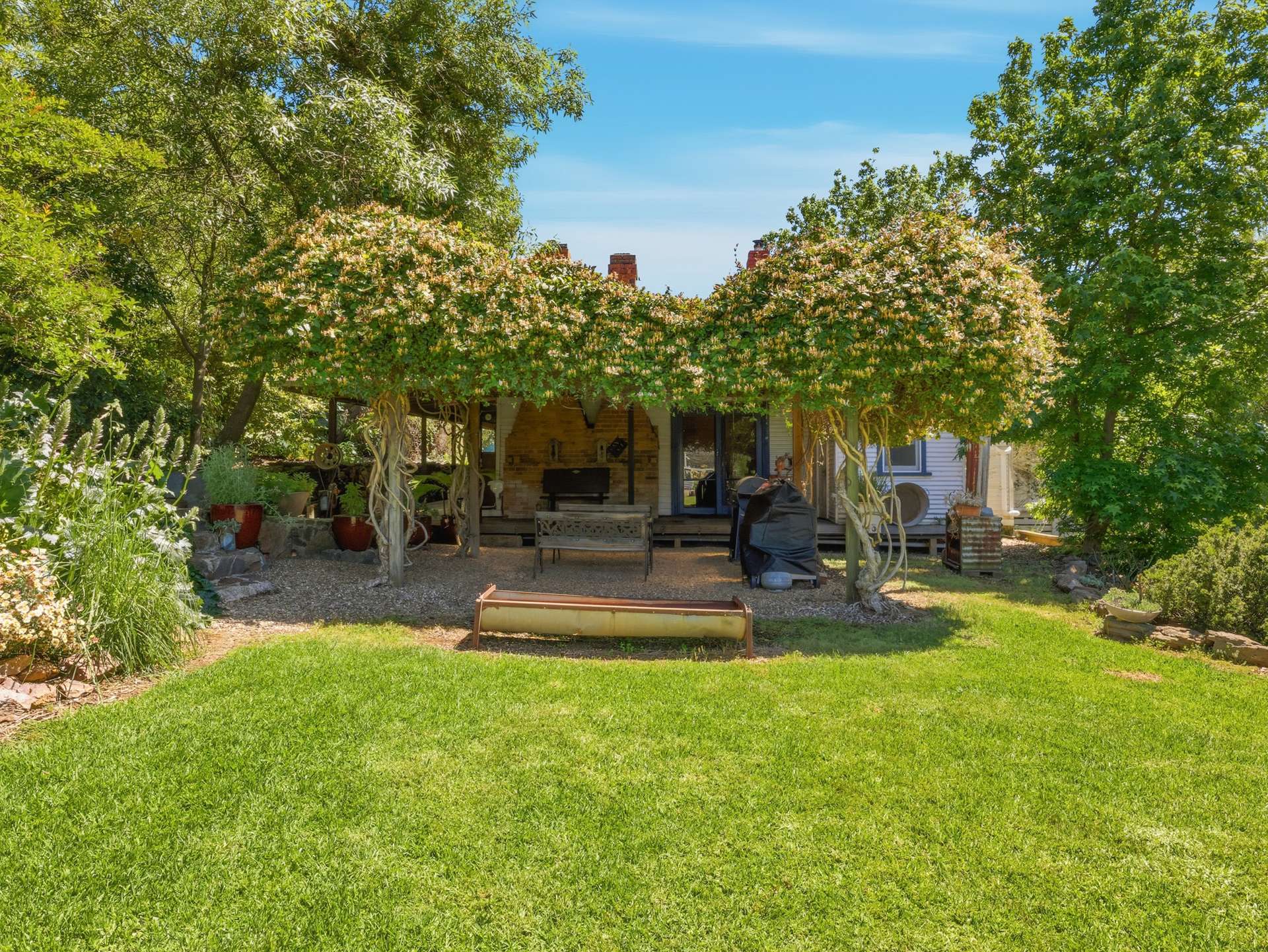 84 Kings Lane, Moyhu For Sale by Farmbuy.com - image 18