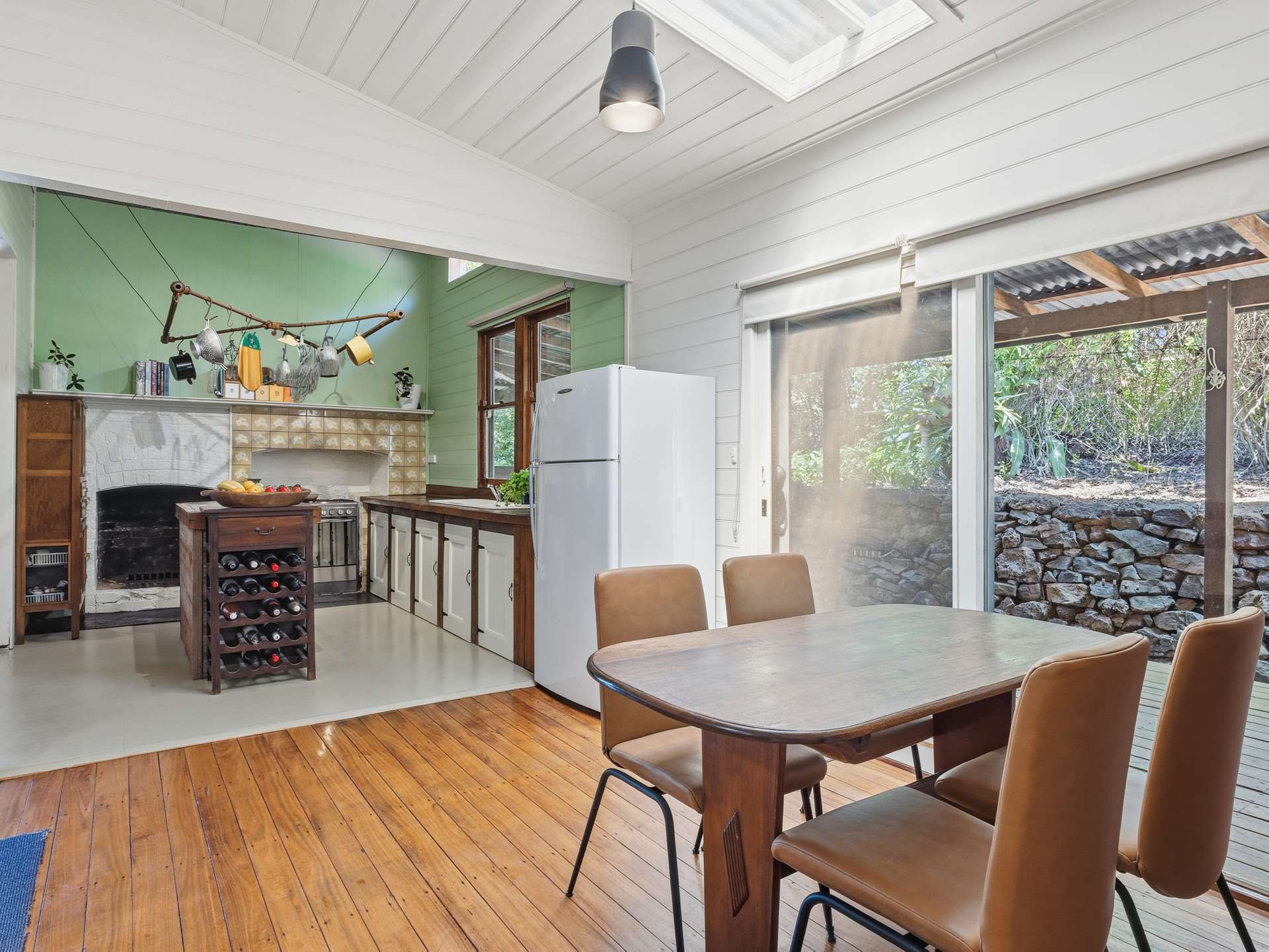 84 Kings Lane, Moyhu For Sale by Farmbuy.com - image 6