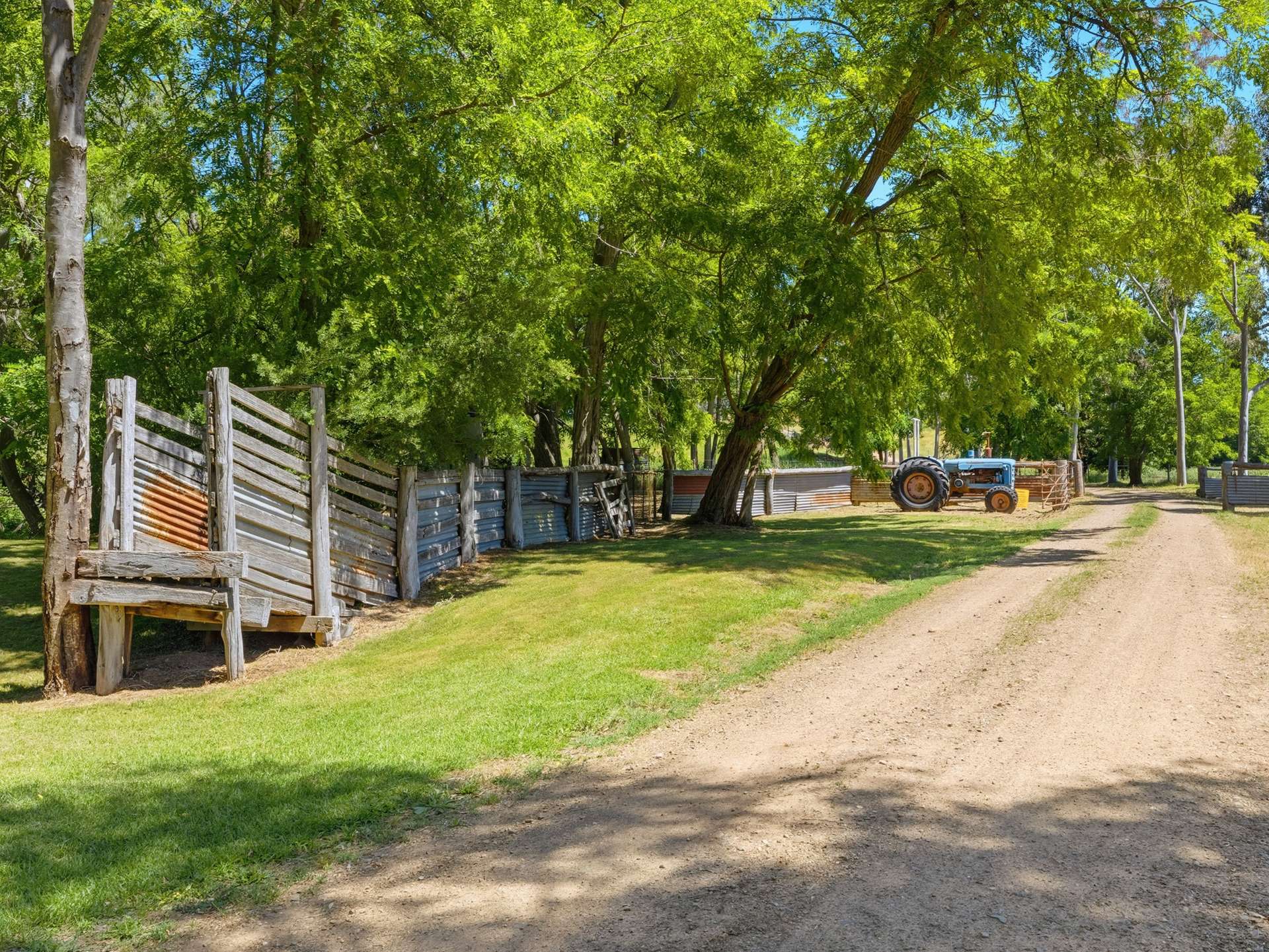 84 Kings Lane, Moyhu For Sale by Farmbuy.com - image 24