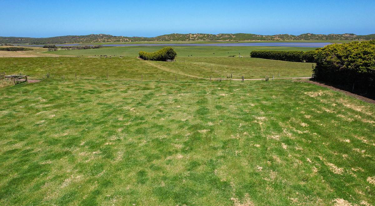 Lot 4 Illowa Road, Dennington For Sale by Farmbuy.com - image 8