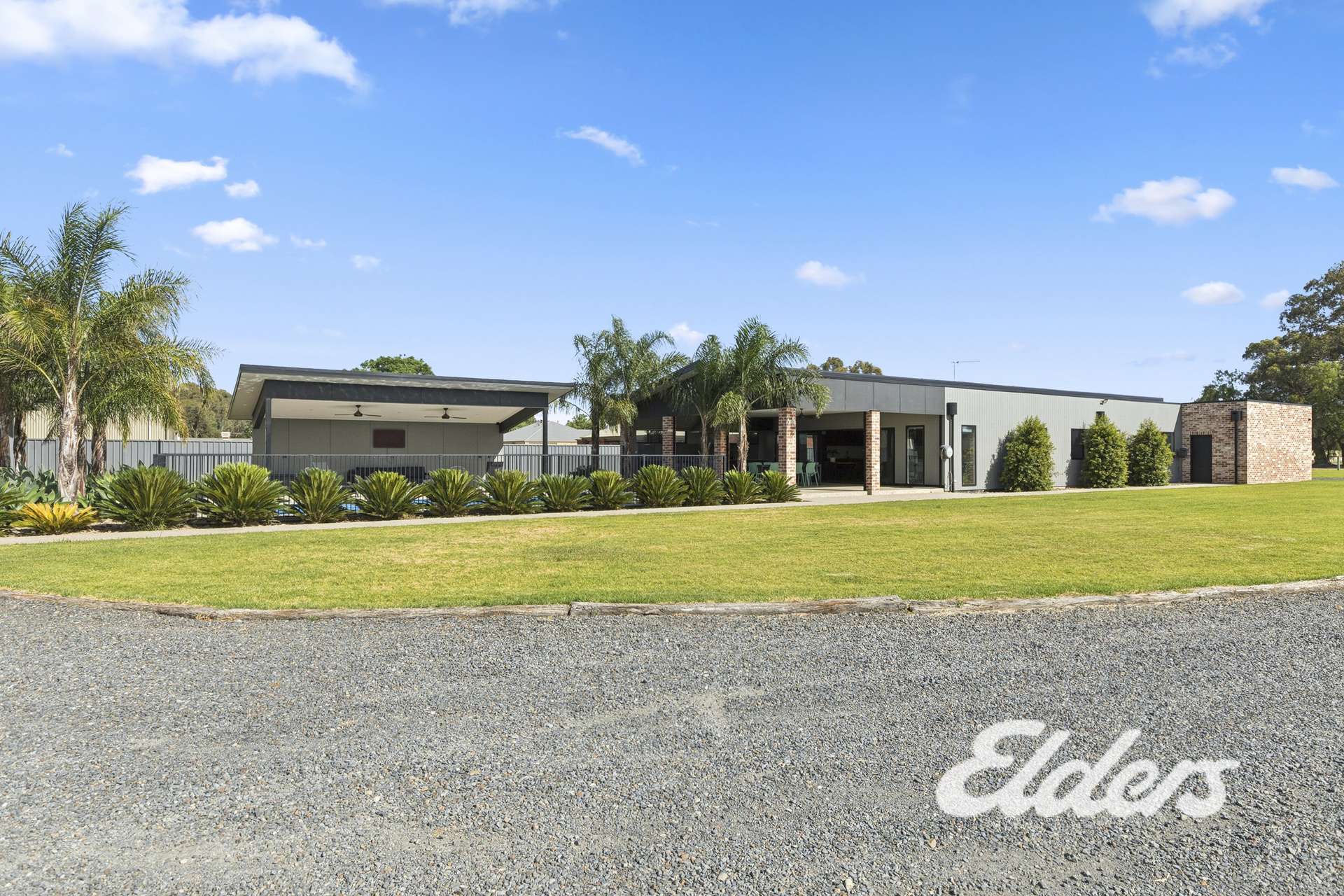 29 Pasley Street, Bundalong For Sale by Farmbuy.com - image 3