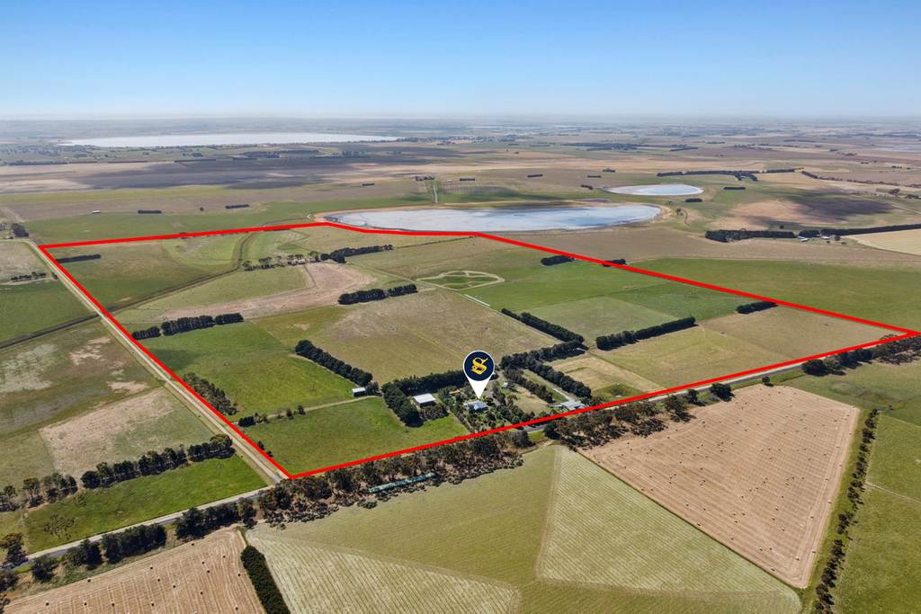 975 Warrowie Road, Irrewarra VIC 3249