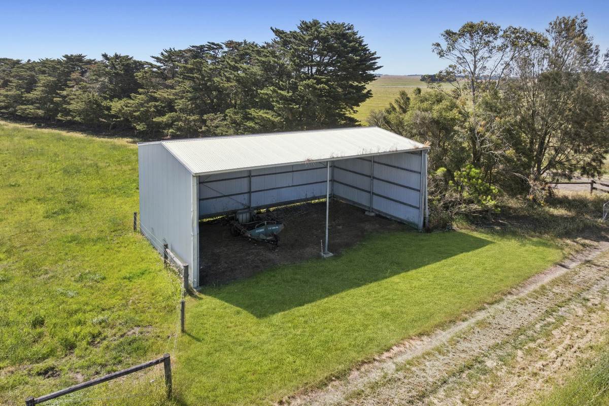 975 Warrowie Road, Irrewarra For Sale by Farmbuy.com - image 23