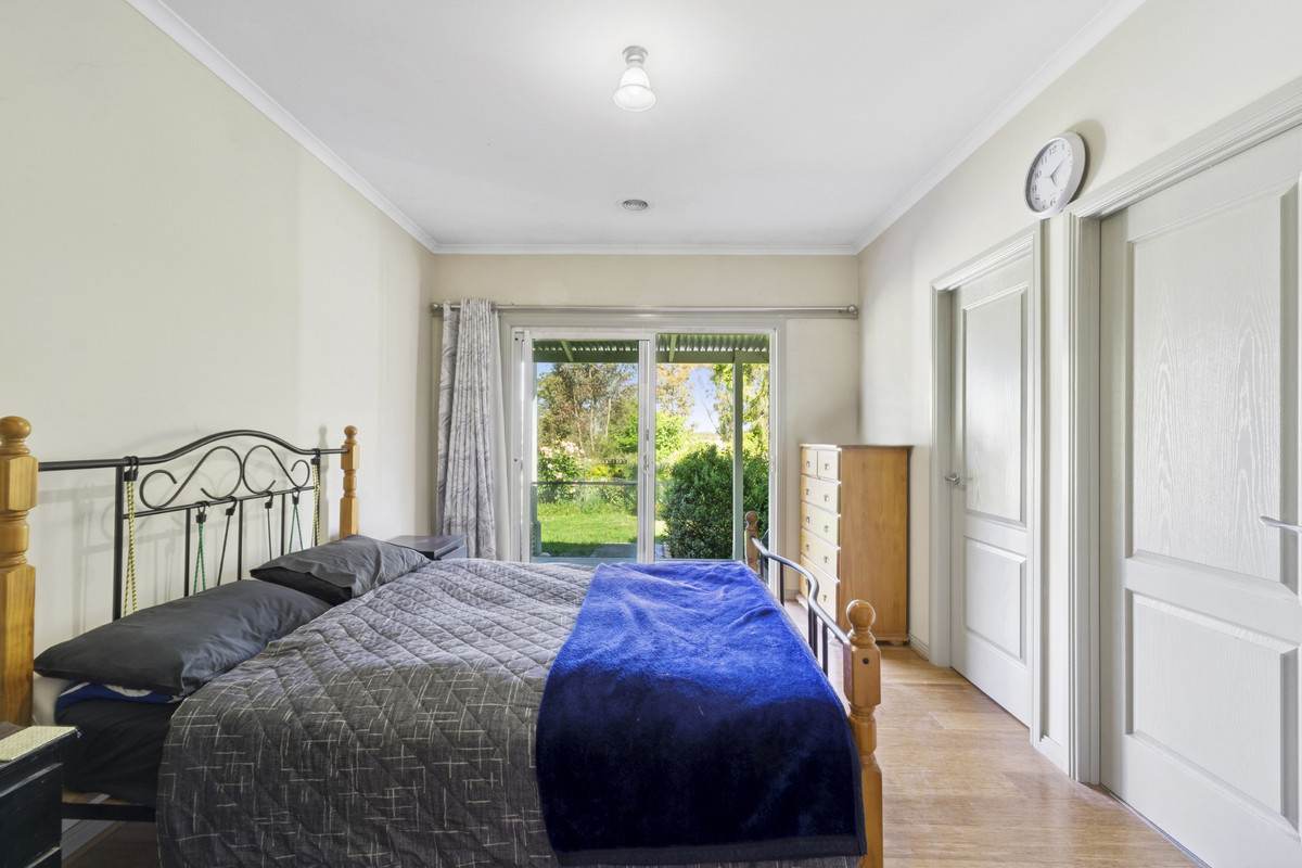 975 Warrowie Road, Irrewarra For Sale by Farmbuy.com - image 13