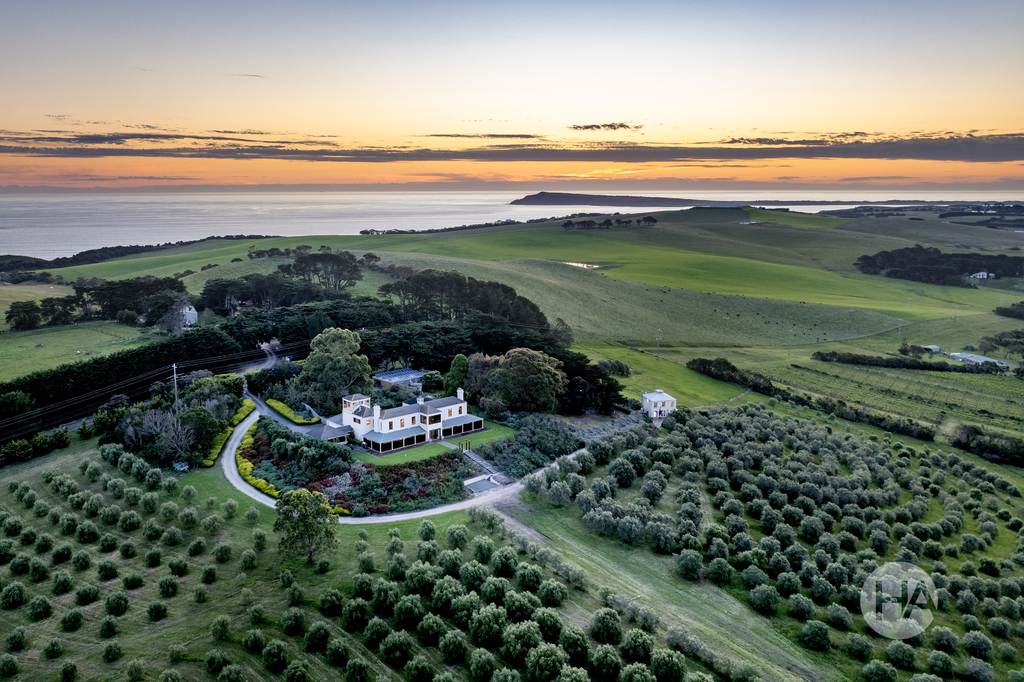 50 Clifford Road, San Remo VIC 3925