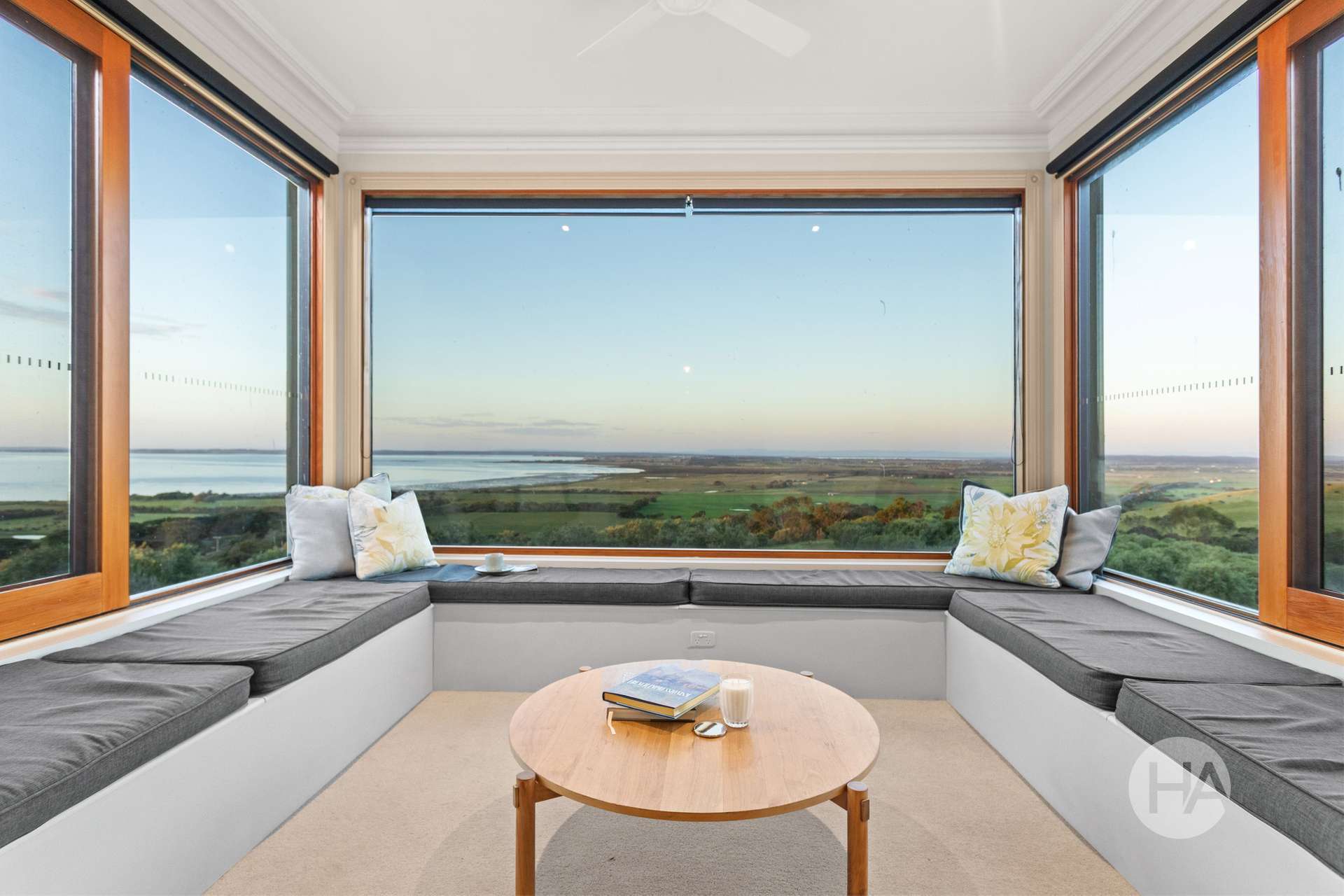 50 Clifford Road, San Remo For Sale by Farmbuy.com - image 6