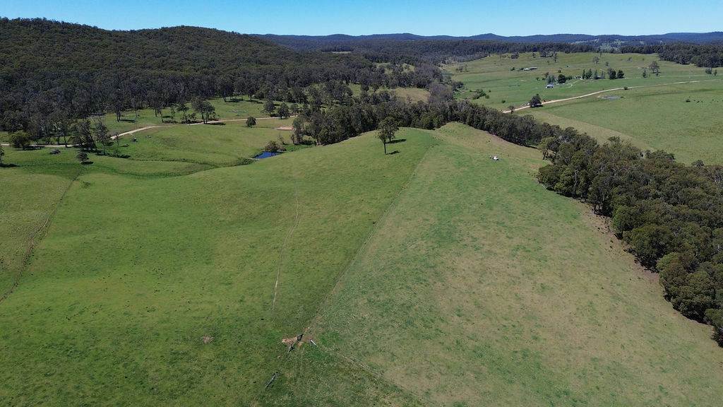 31 Mooraback Rd, Yarrowitch For Sale by Farmbuy.com - image 7