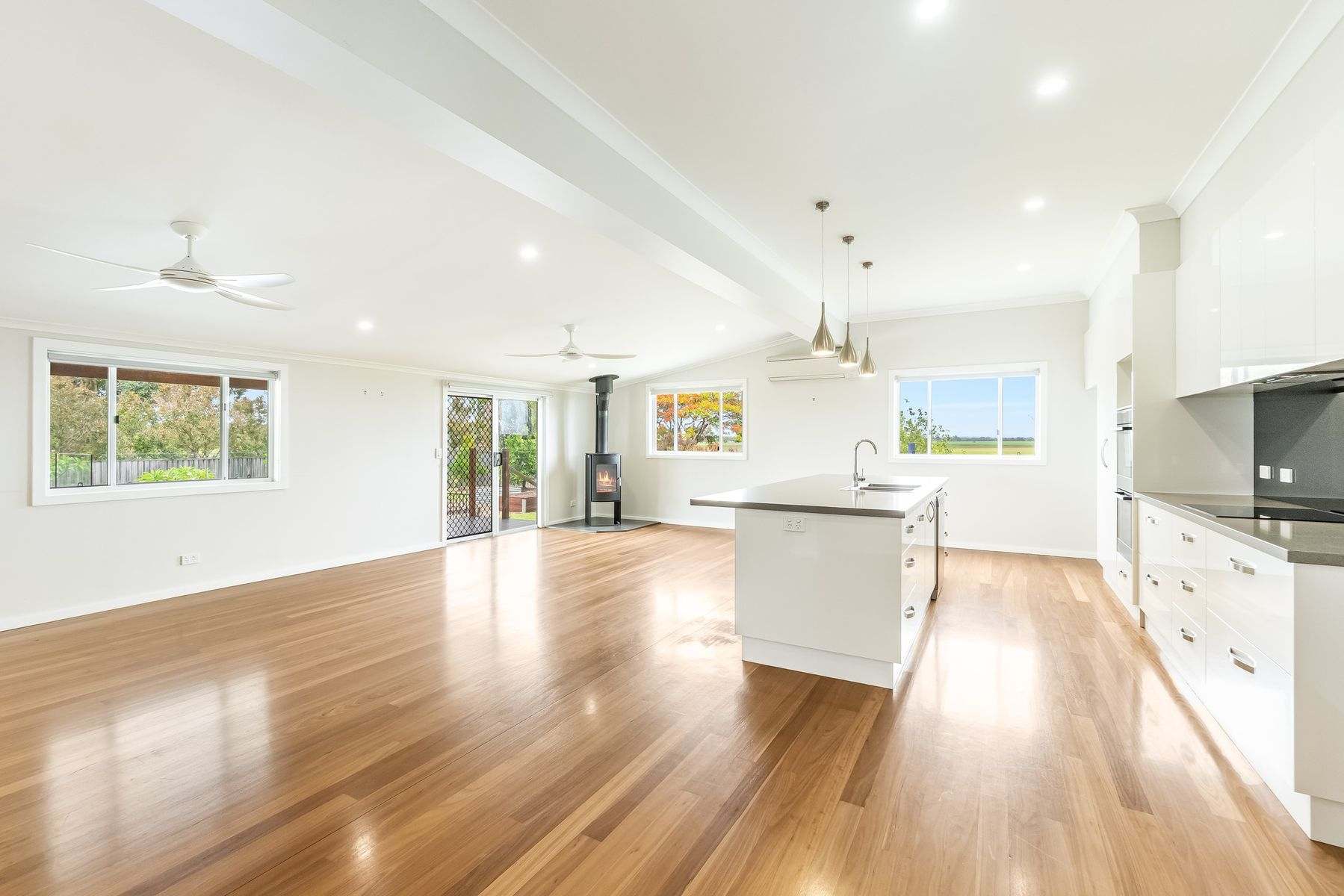 837 Rogerson Road, McKees Hill For Sale by Farmbuy.com - image 6