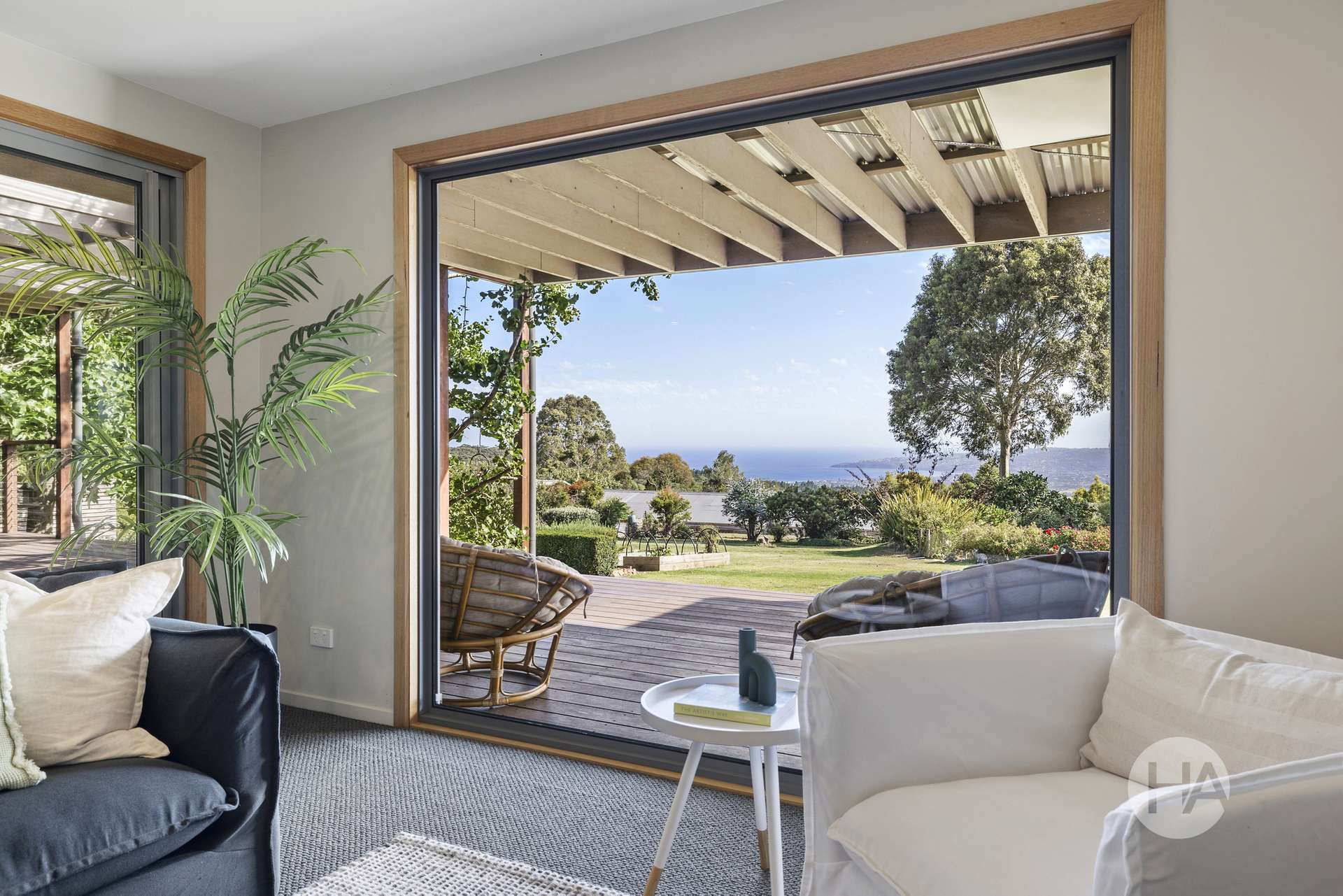 414 Arthurs Seat Road, Red Hill For Sale by Farmbuy.com - image 7
