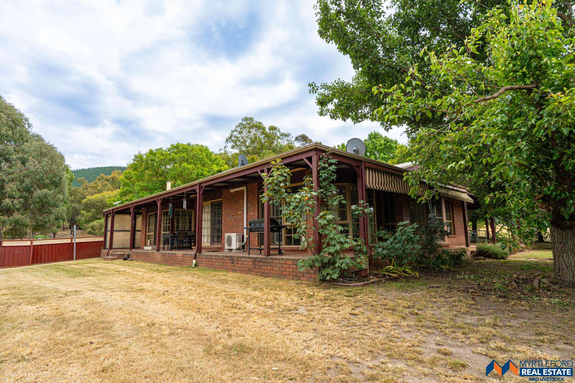 10 Hicks Road, Myrtleford For Sale by Farmbuy.com - image 6
